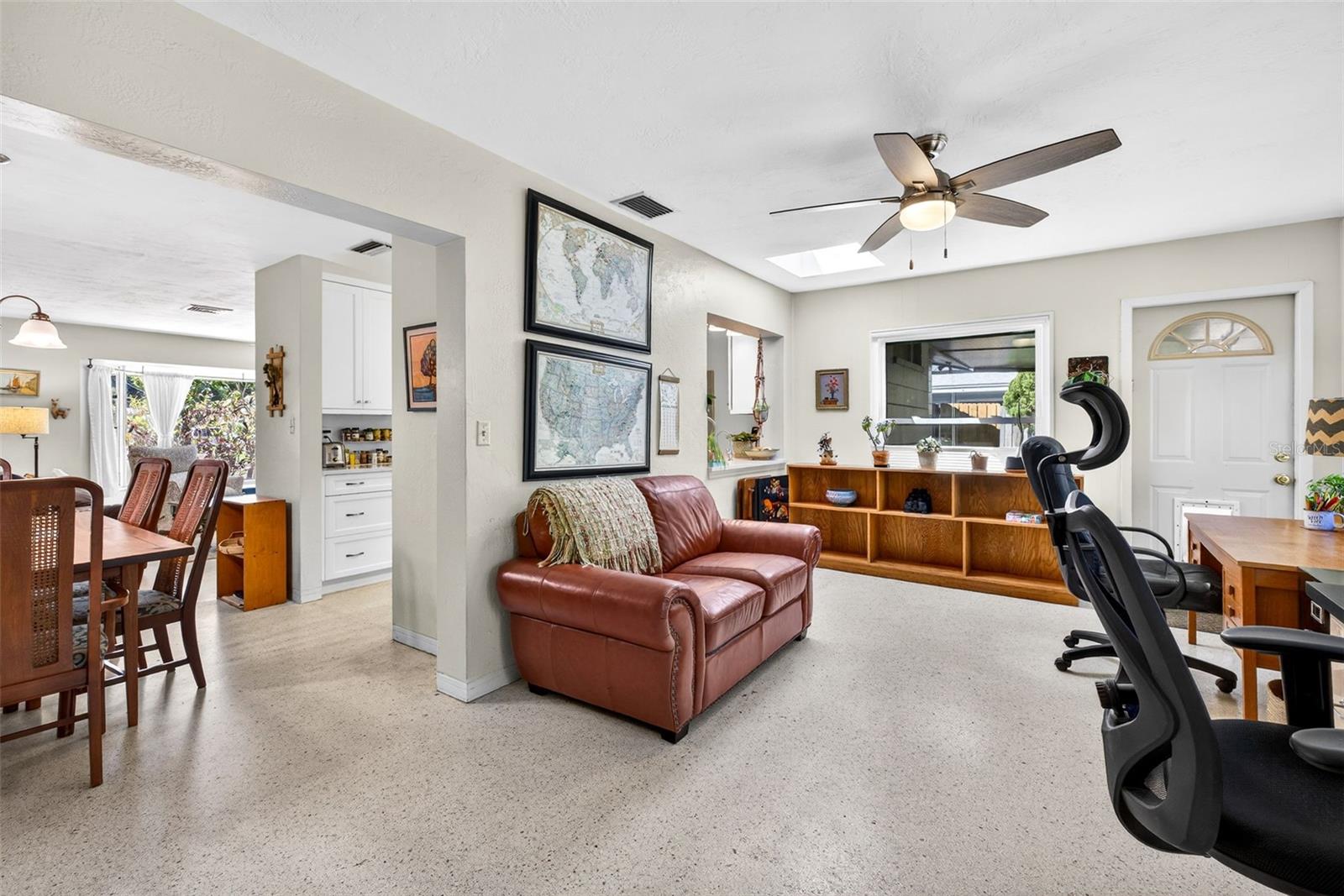 Image 26 of 74 For 6019 8th Avenue N