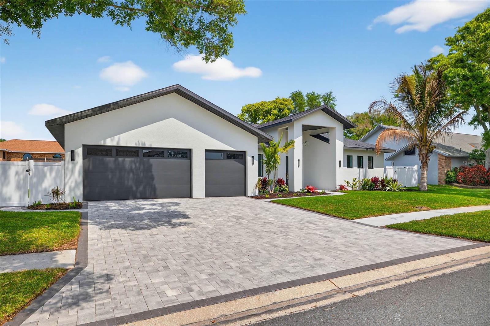 Details for 14447 Mark Drive, LARGO, FL 33774