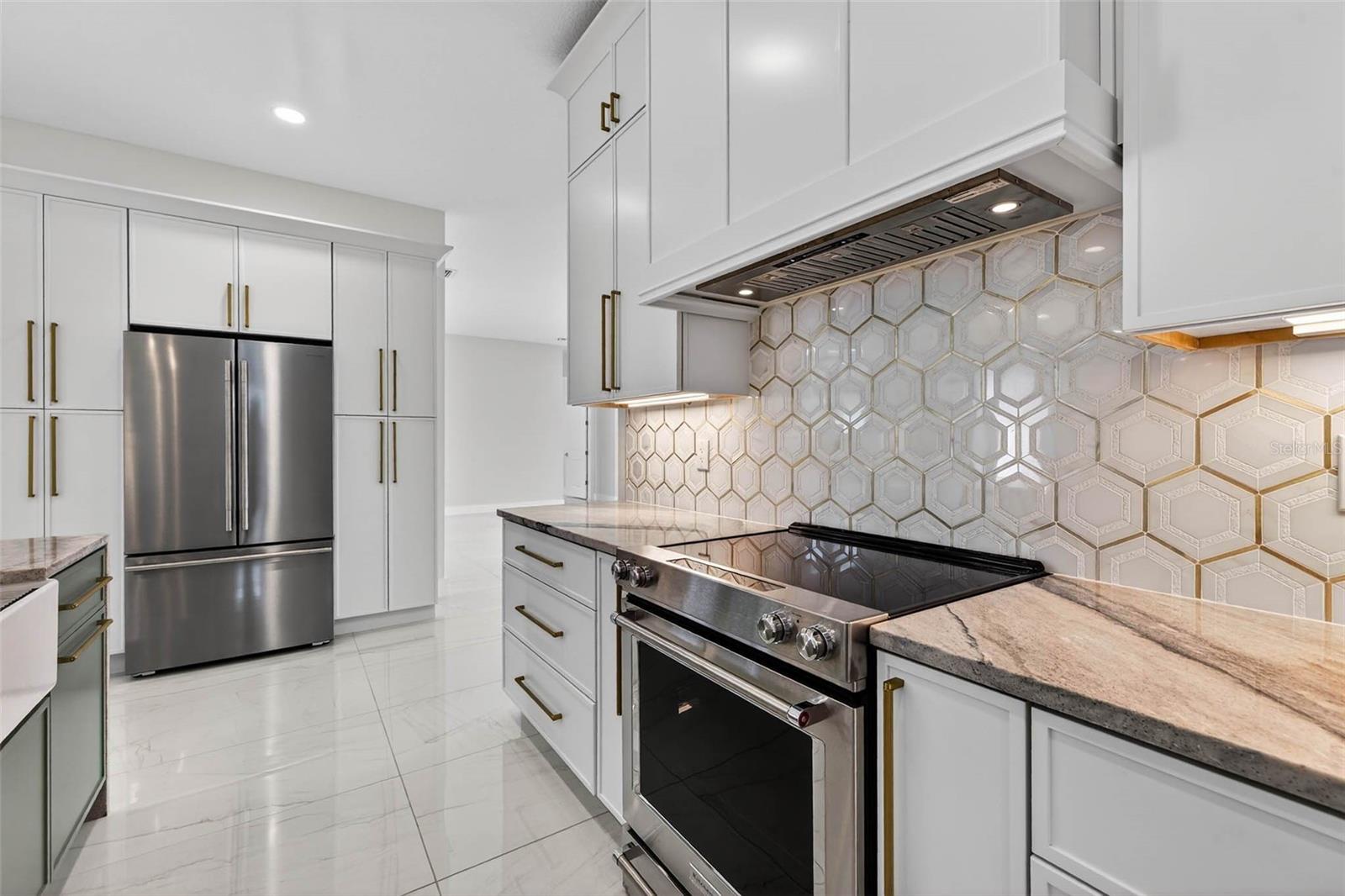 Image 26 of 72 For 14447 Mark Drive