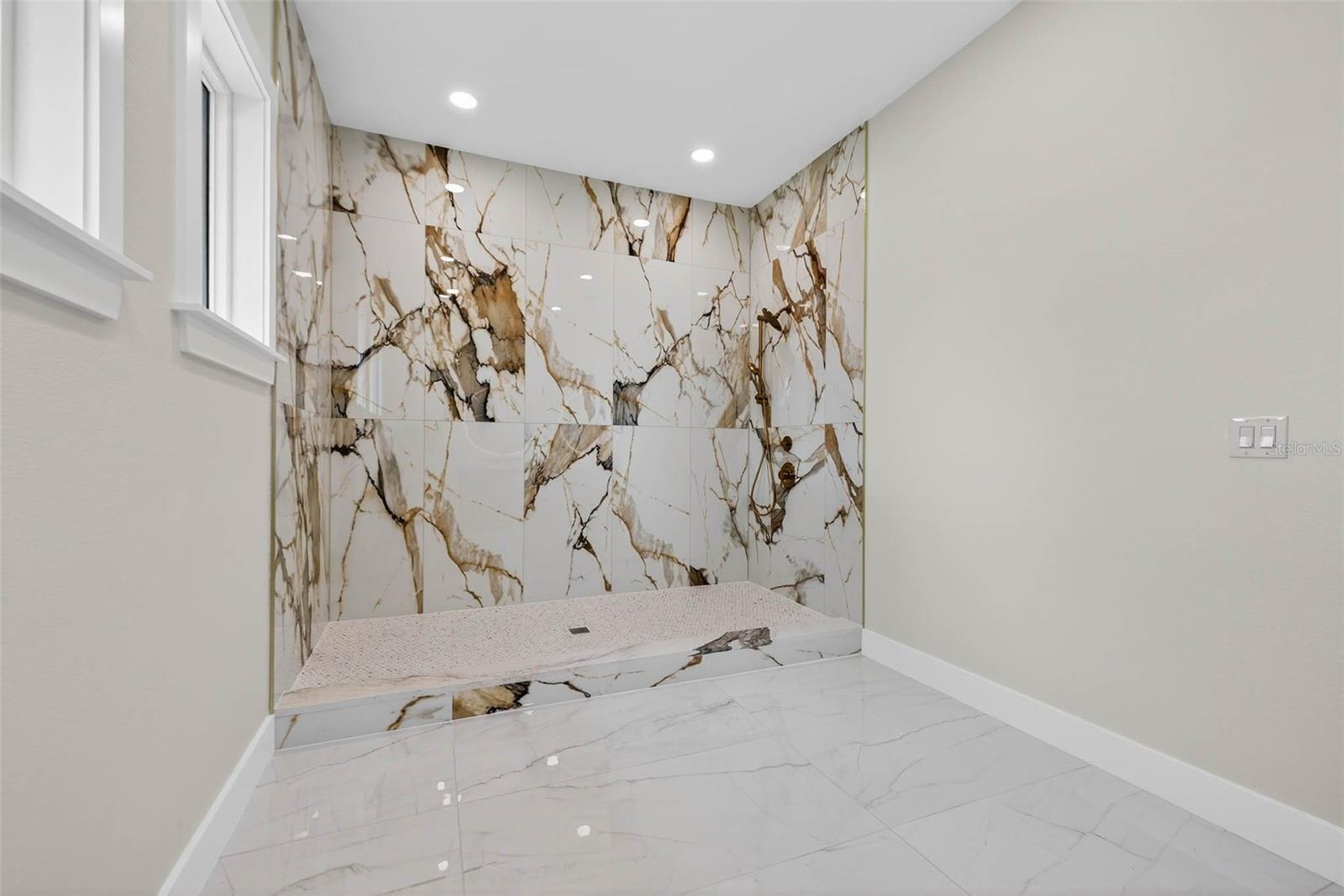 Image 35 of 72 For 14447 Mark Drive