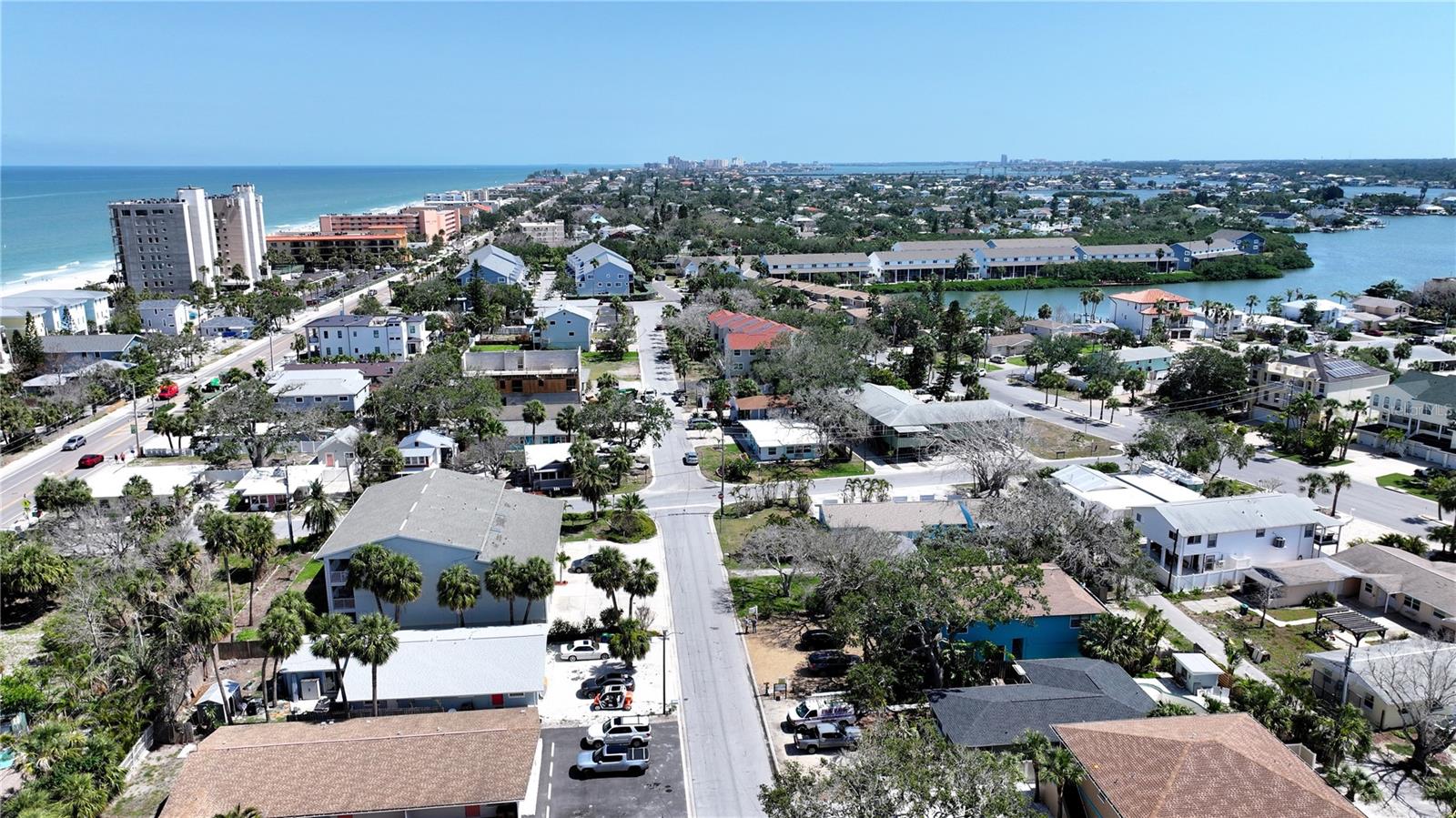 Image 24 of 57 For 725 1st Street