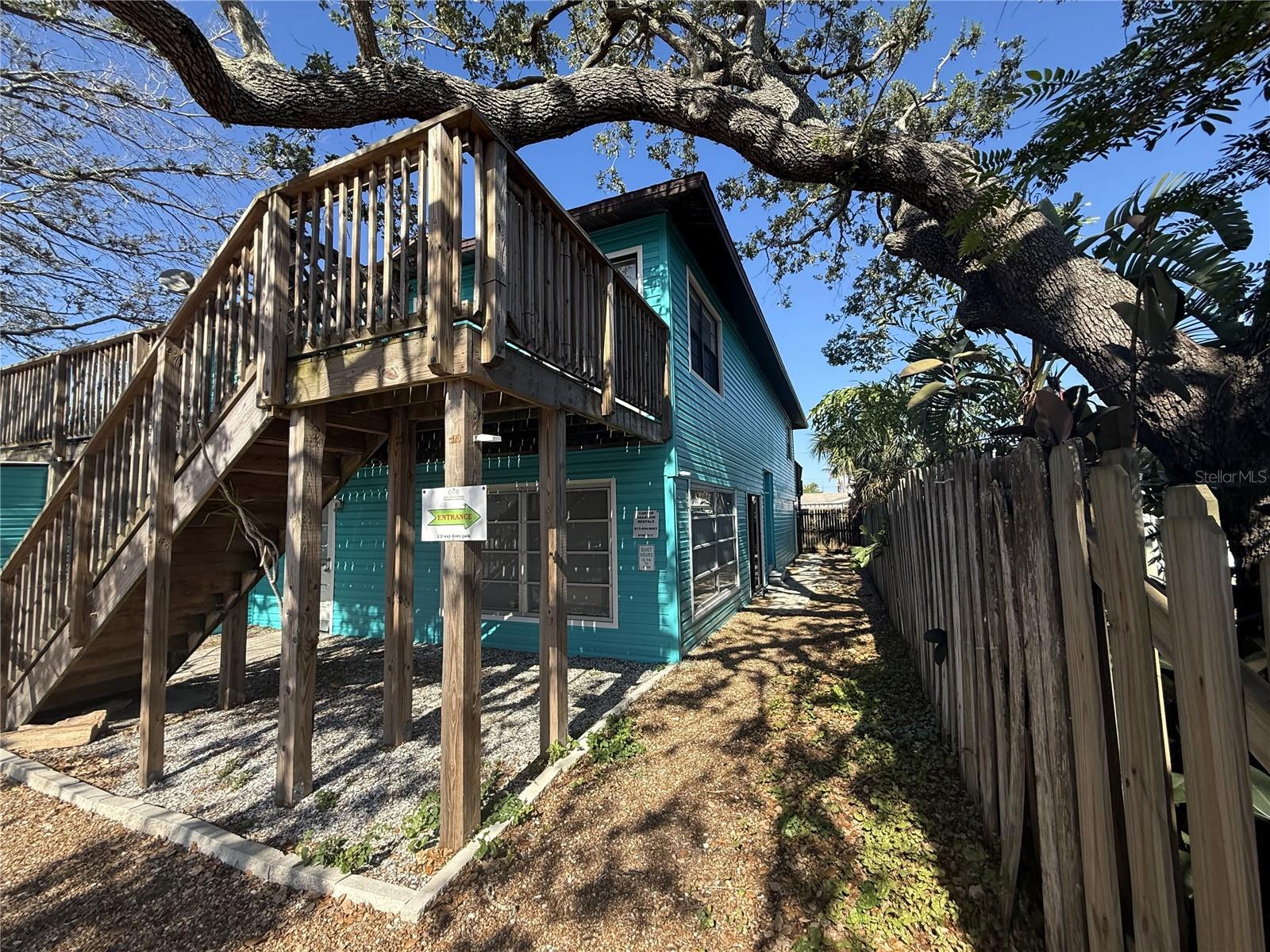 Image 30 of 57 For 725 1st Street