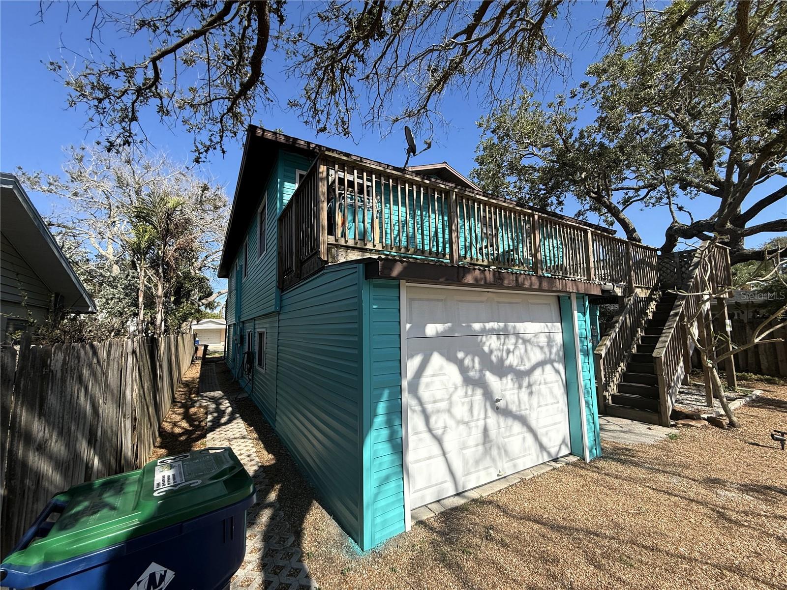 Image 31 of 57 For 725 1st Street