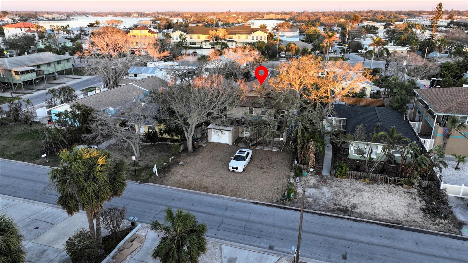 Image 7 of 57 For 725 1st Street