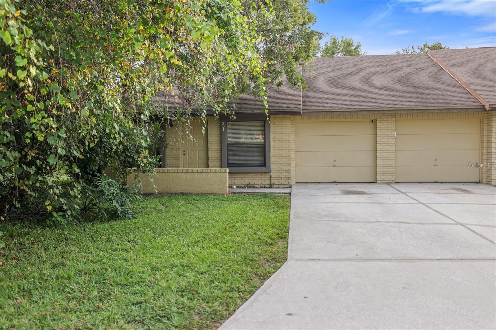 Image 4 of 5 For 5714 Kenwood Avenue