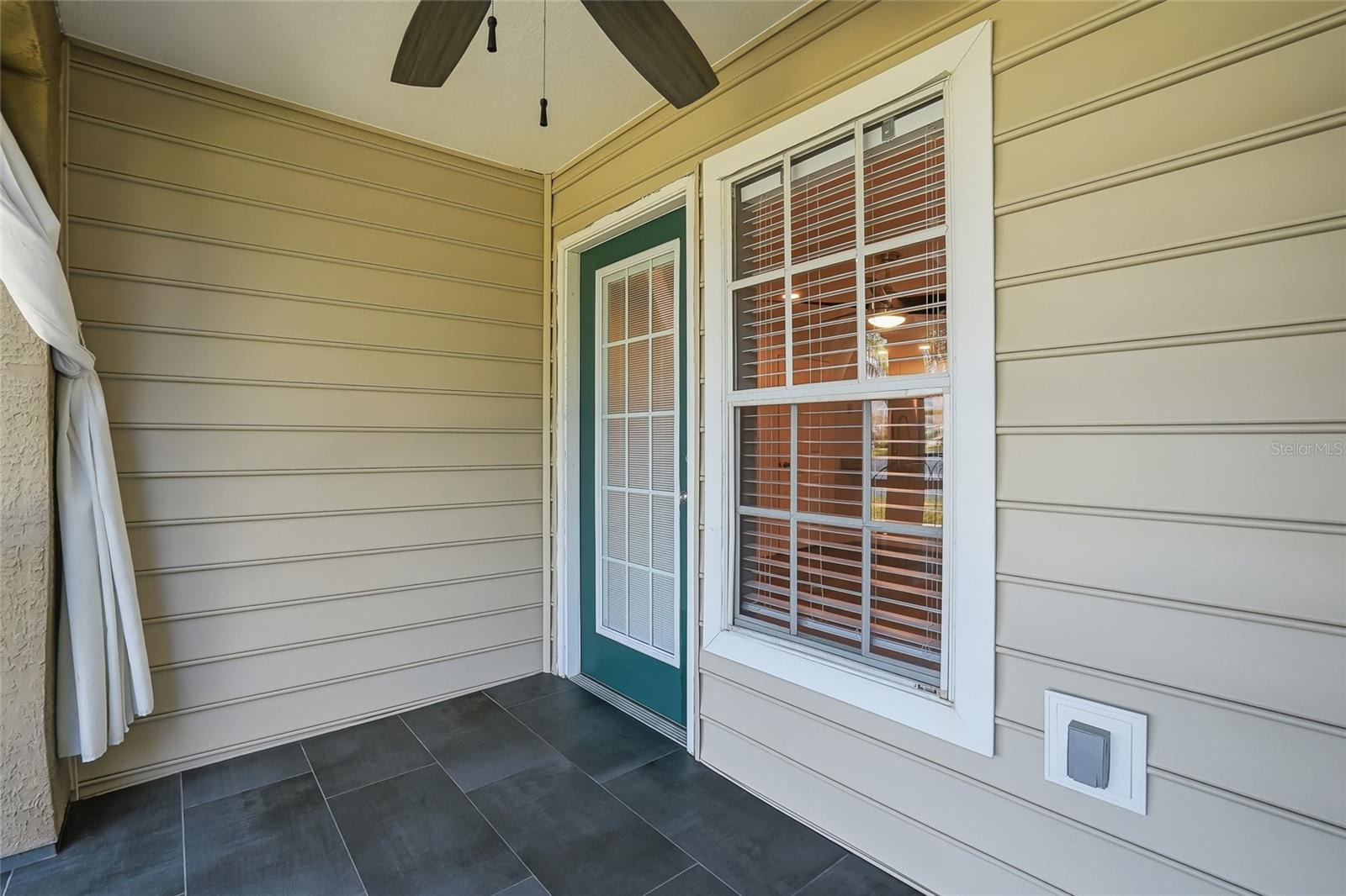 Image 26 of 48 For 8809 Manor Loop 106