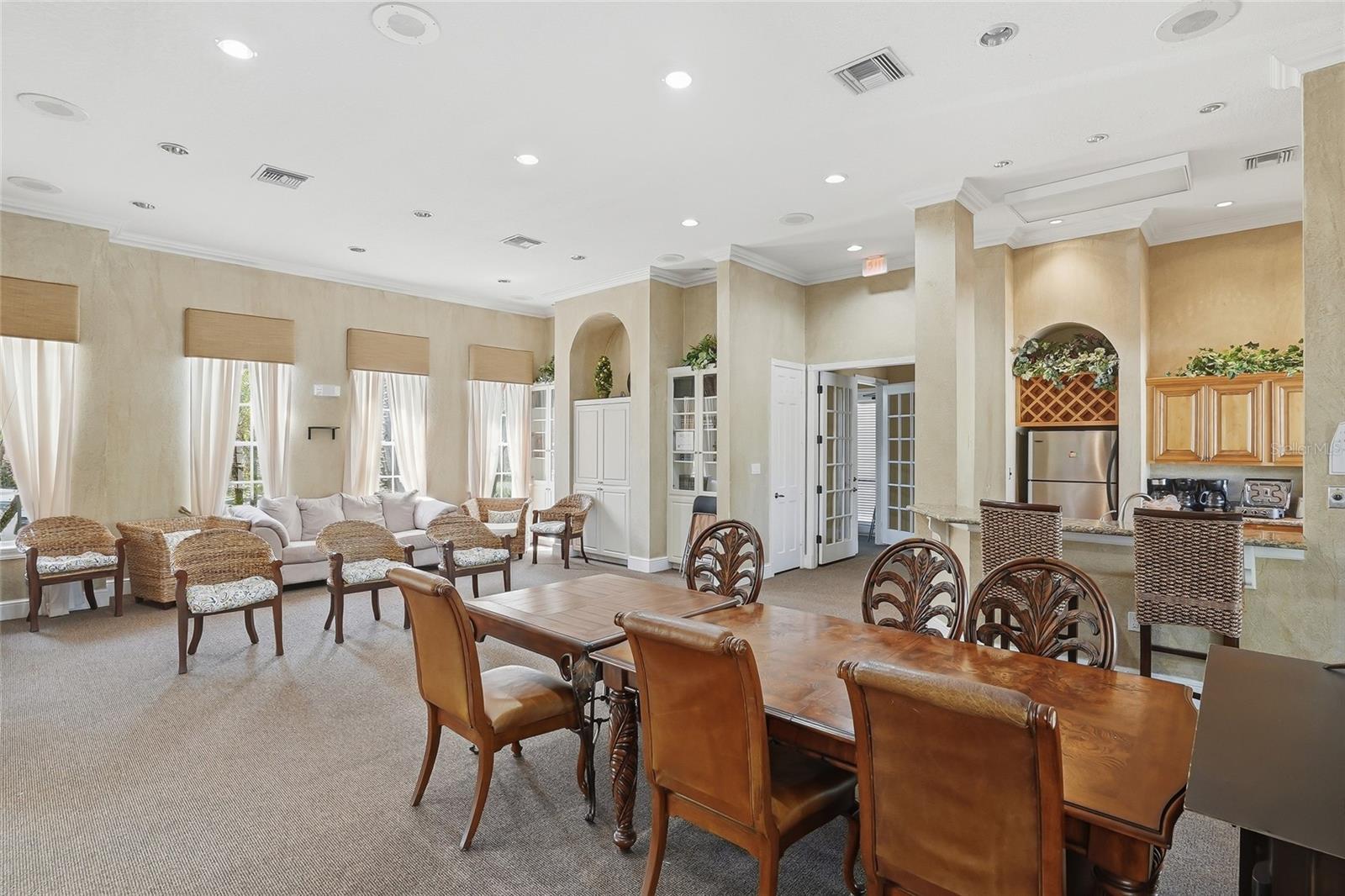 Image 33 of 48 For 8809 Manor Loop 106