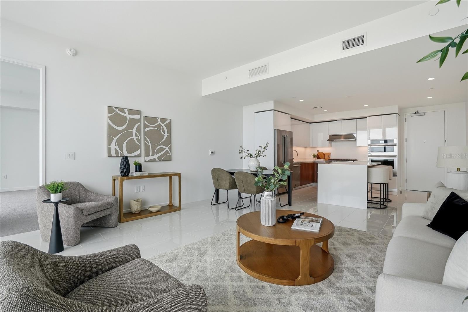 Image 16 of 71 For 400 Central Avenue 2008