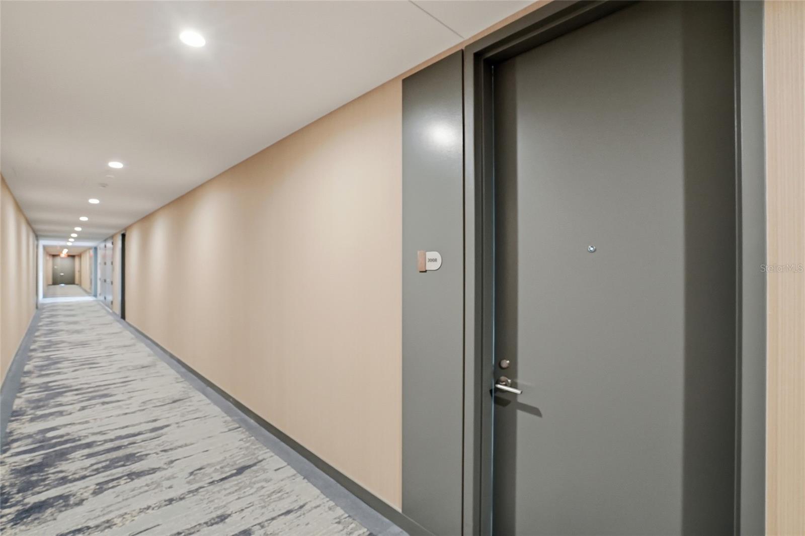 Image 2 of 71 For 400 Central Avenue 2008