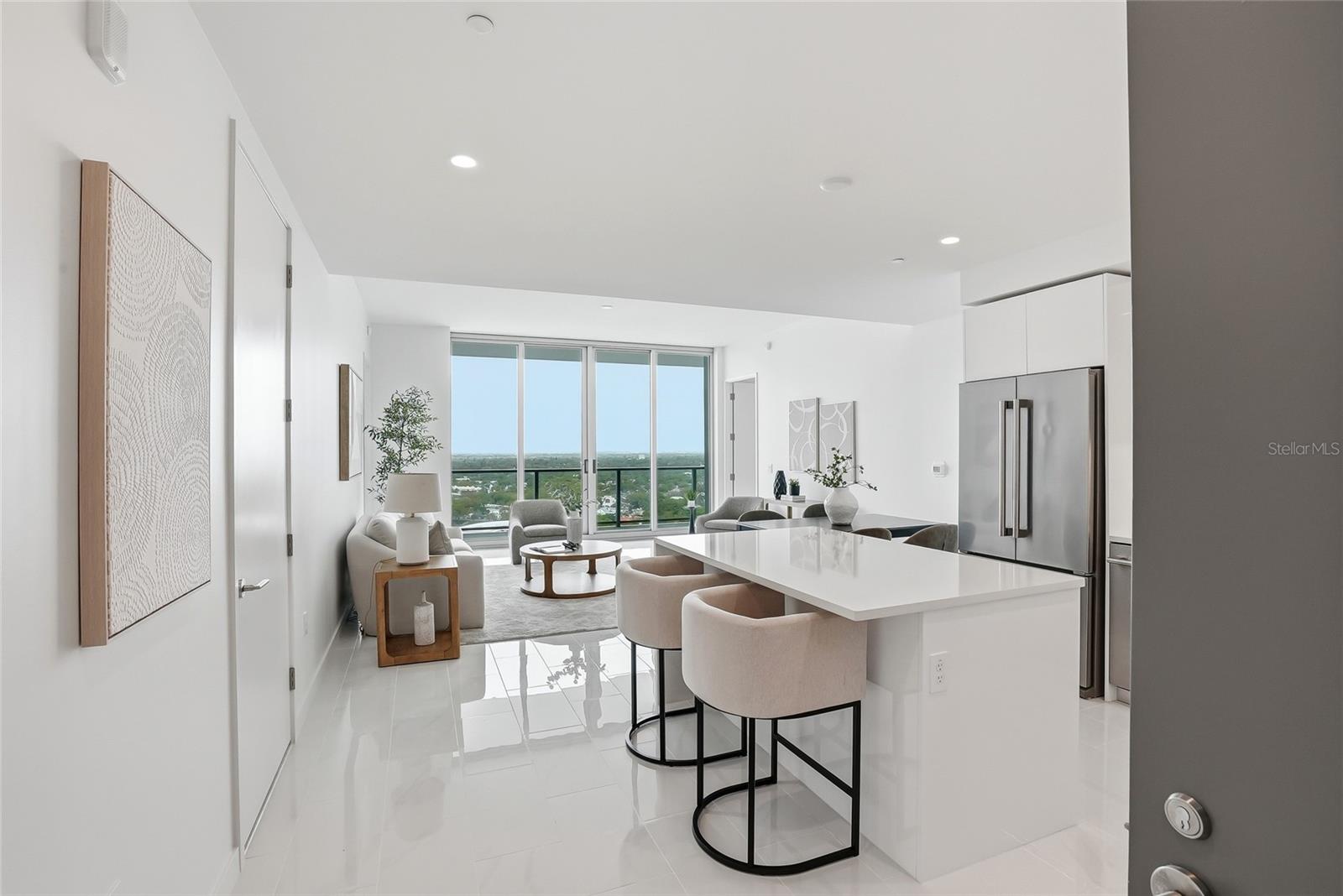 Image 3 of 71 For 400 Central Avenue 2008