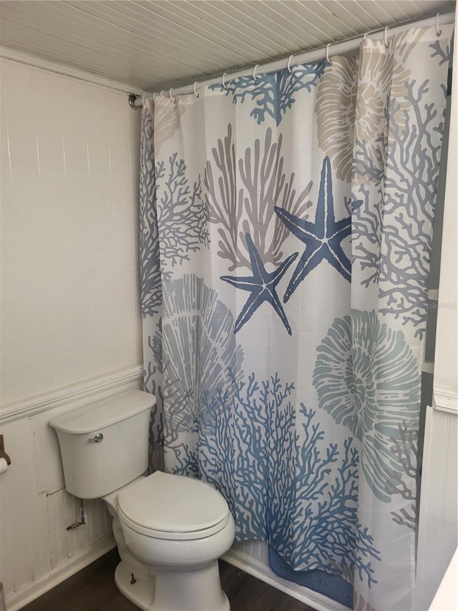 Image 14 of 26 For 6580 Seminole Boulevard 424