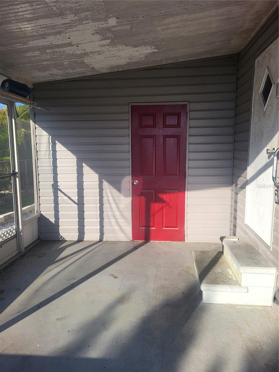 Image 23 of 26 For 6580 Seminole Boulevard 424