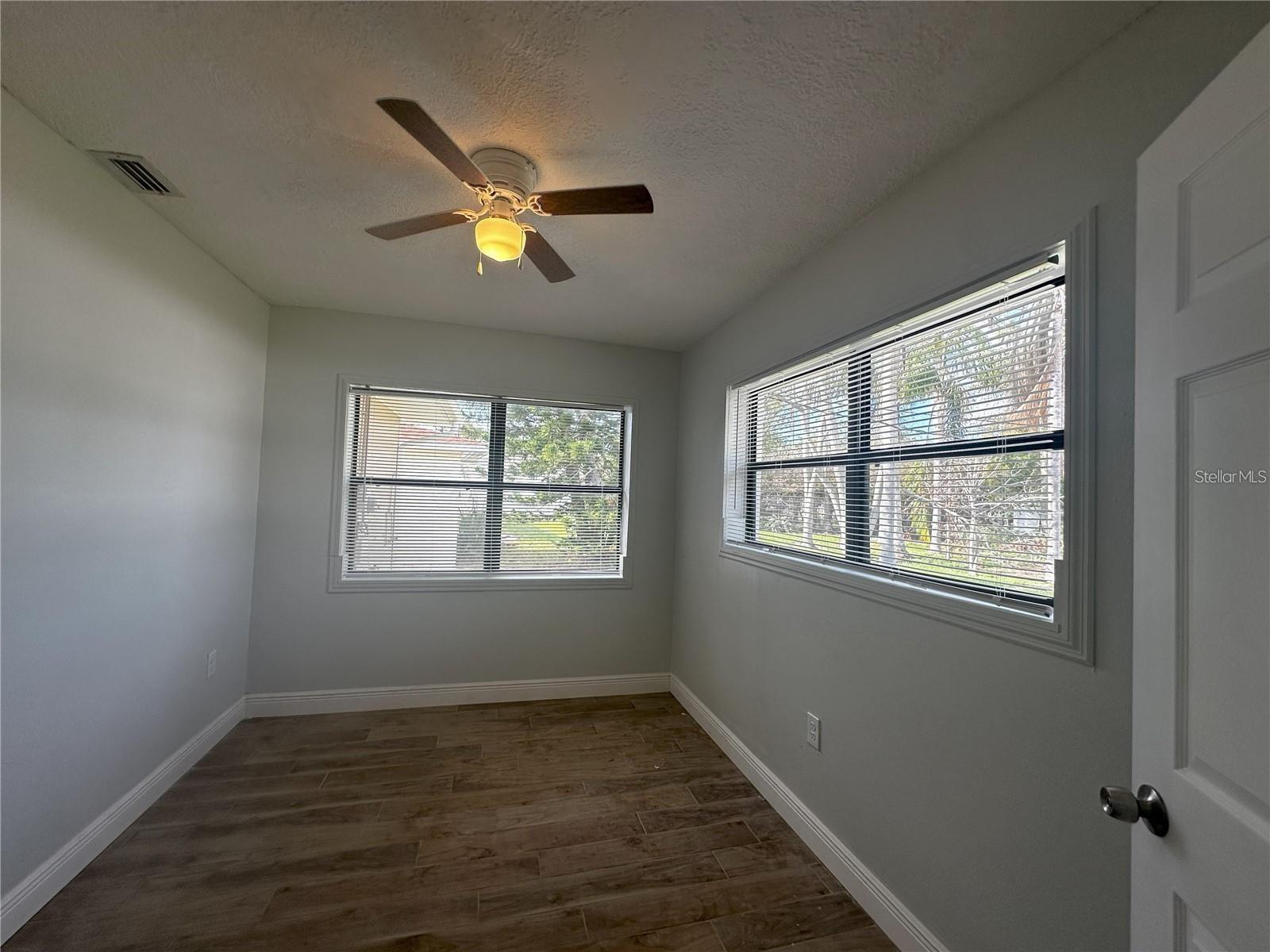 Image 10 of 21 For 1790 Santa Barbara Drive