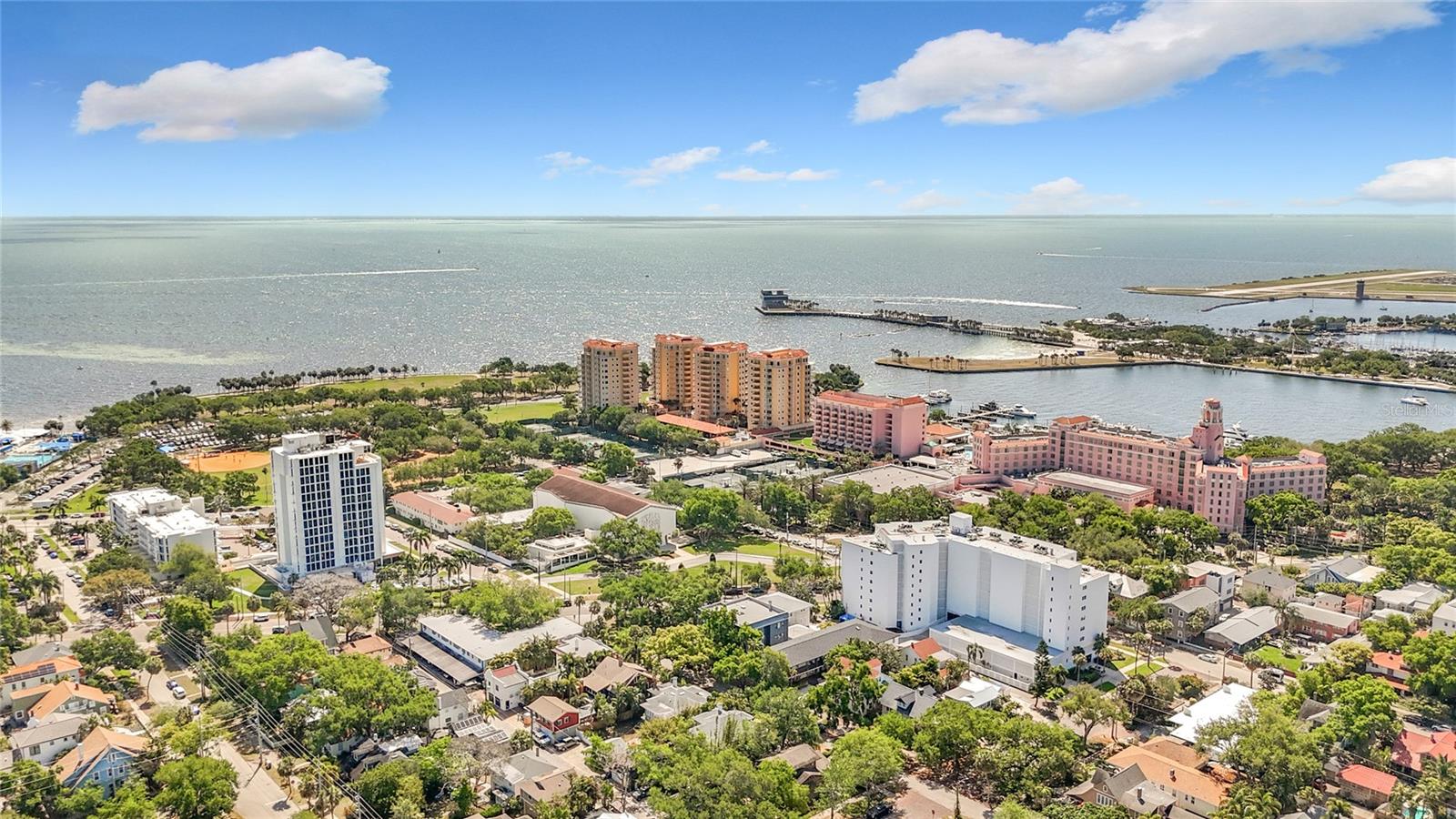 Listing photo id 51 for 315 8th Avenue Ne