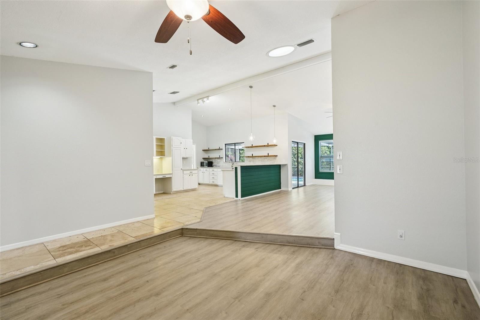 Image 10 of 59 For 3109 Lake Valencia Ln E