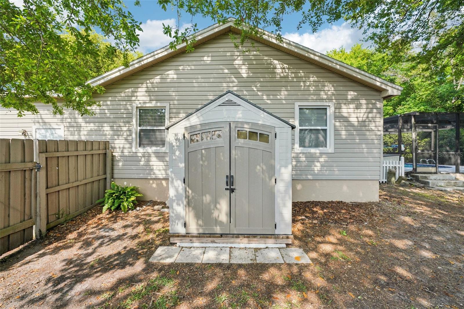 Image 40 of 59 For 3109 Lake Valencia Ln E