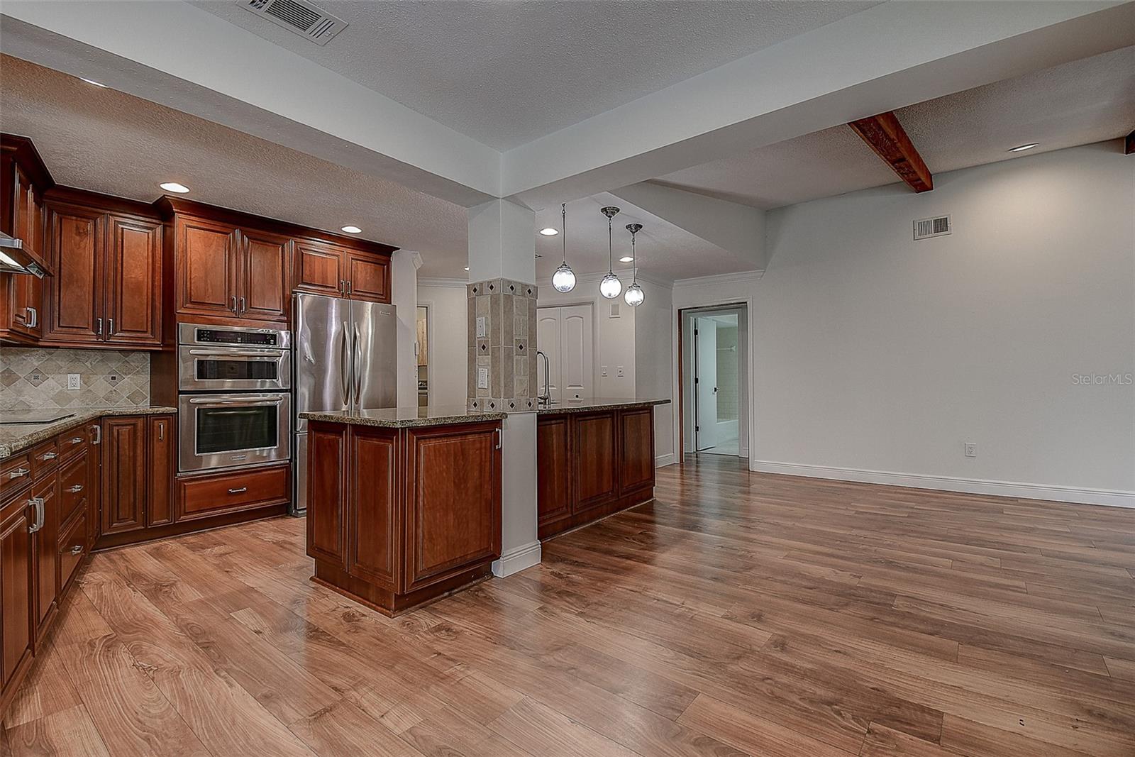 Image 18 of 50 For 2840 Pheasant Run