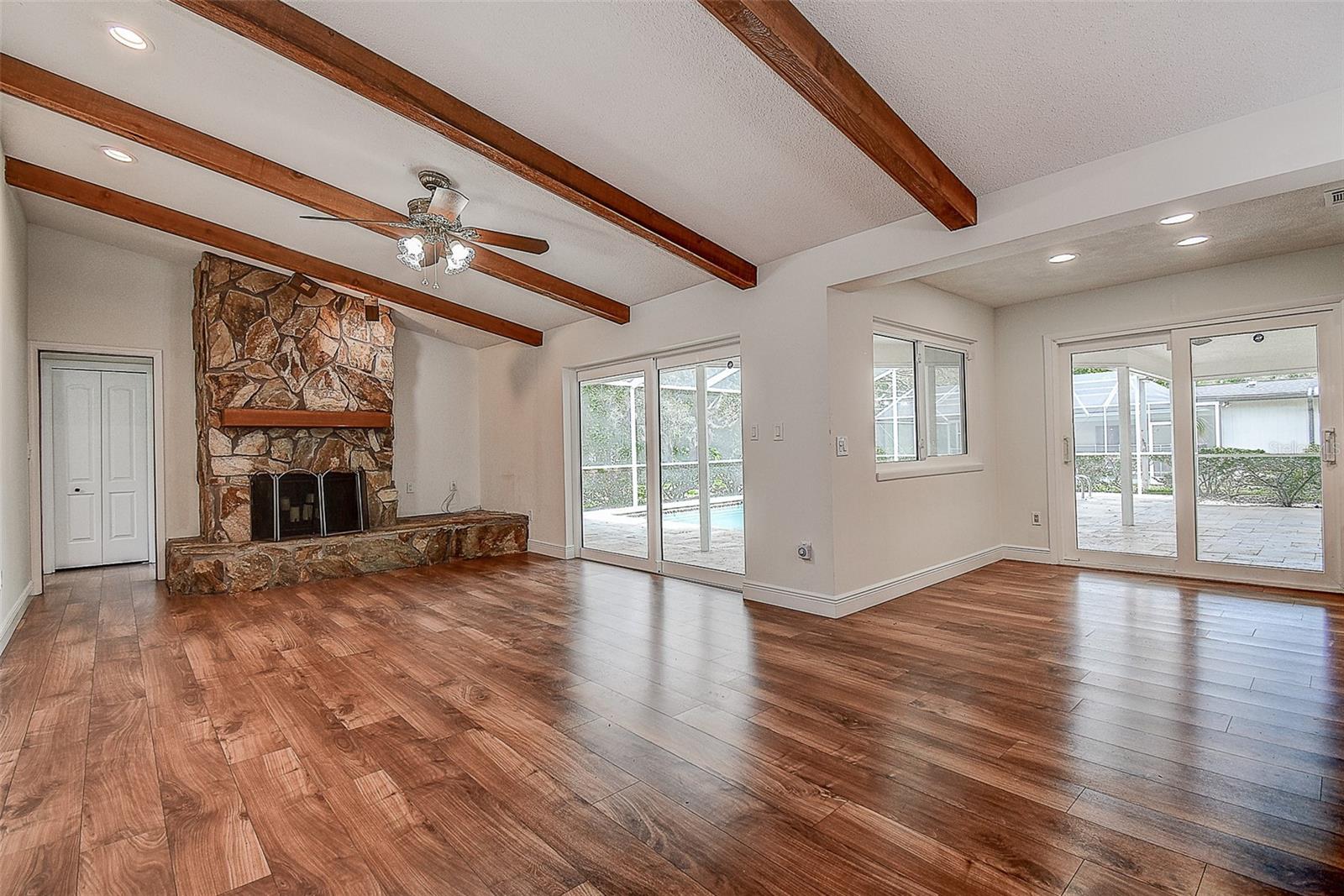 Image 20 of 50 For 2840 Pheasant Run