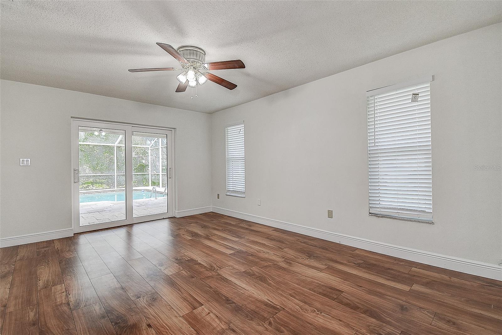 Image 25 of 50 For 2840 Pheasant Run