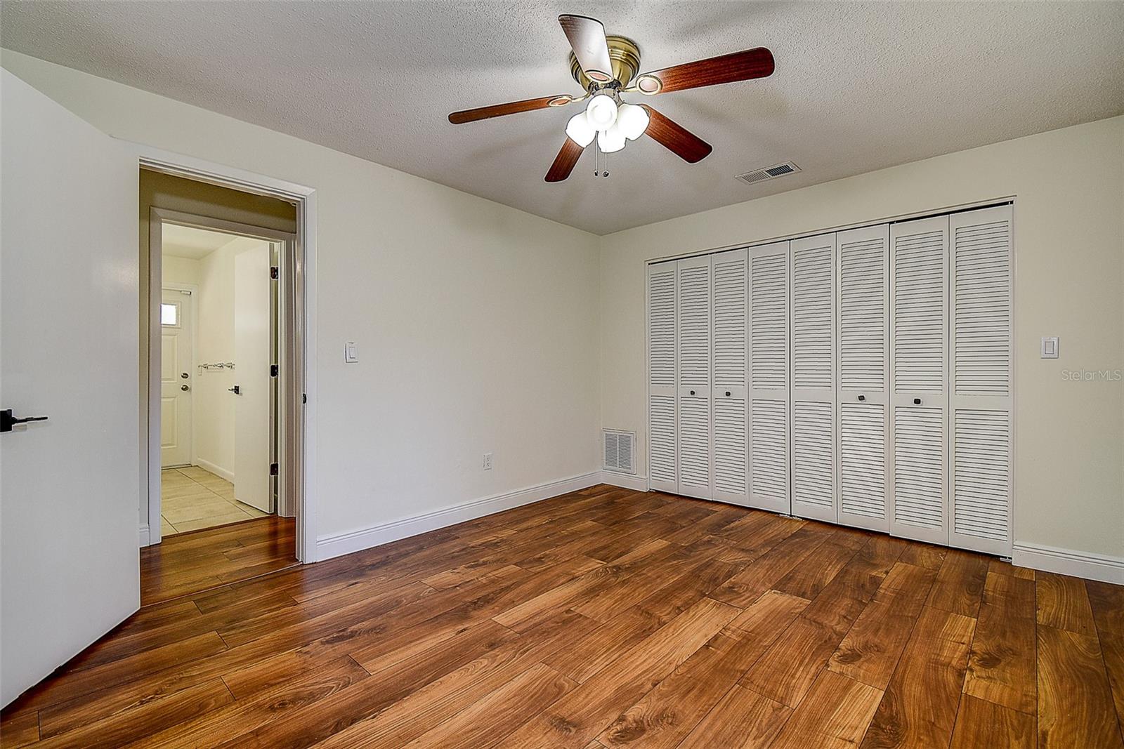 Image 34 of 50 For 2840 Pheasant Run