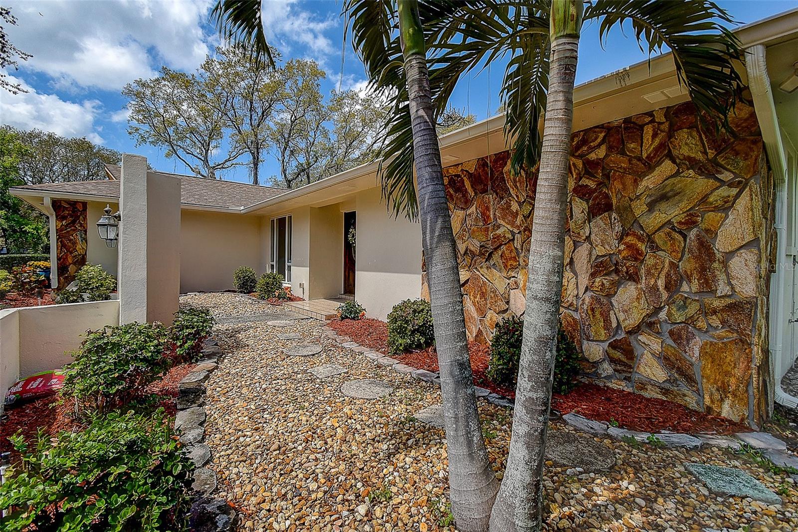 Image 37 of 50 For 2840 Pheasant Run