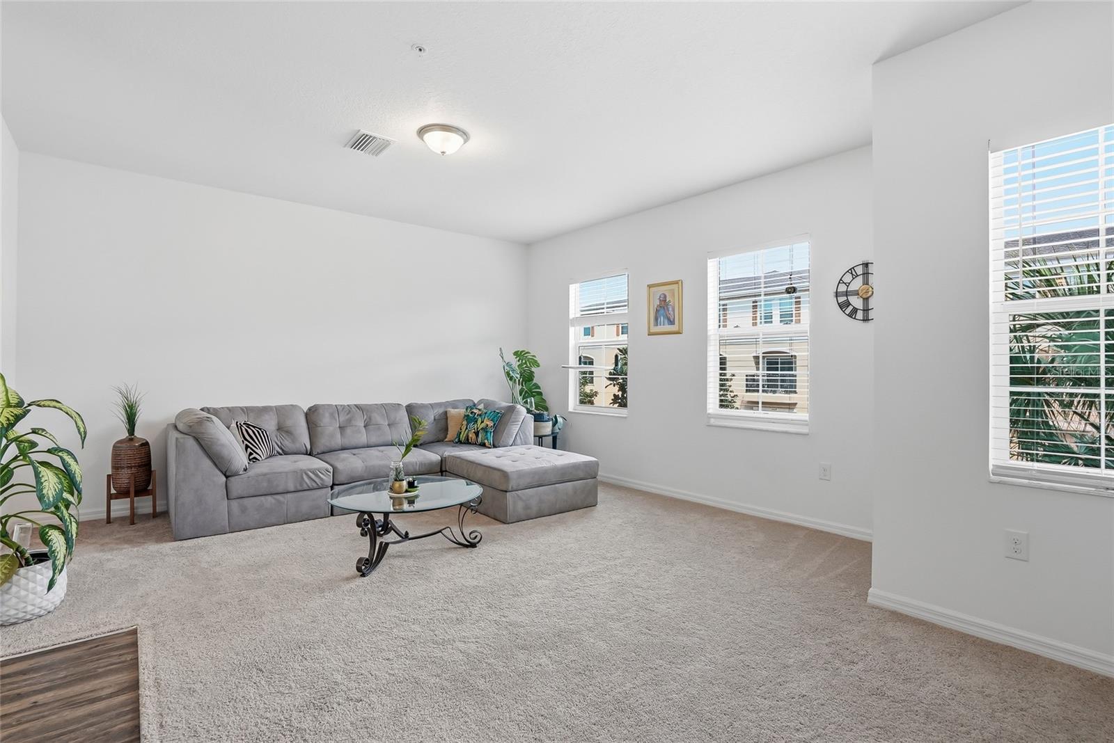 Image 25 of 58 For 5523 Yellowfin Court