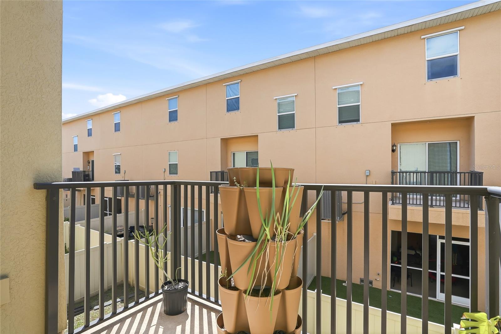 Image 29 of 58 For 5523 Yellowfin Court