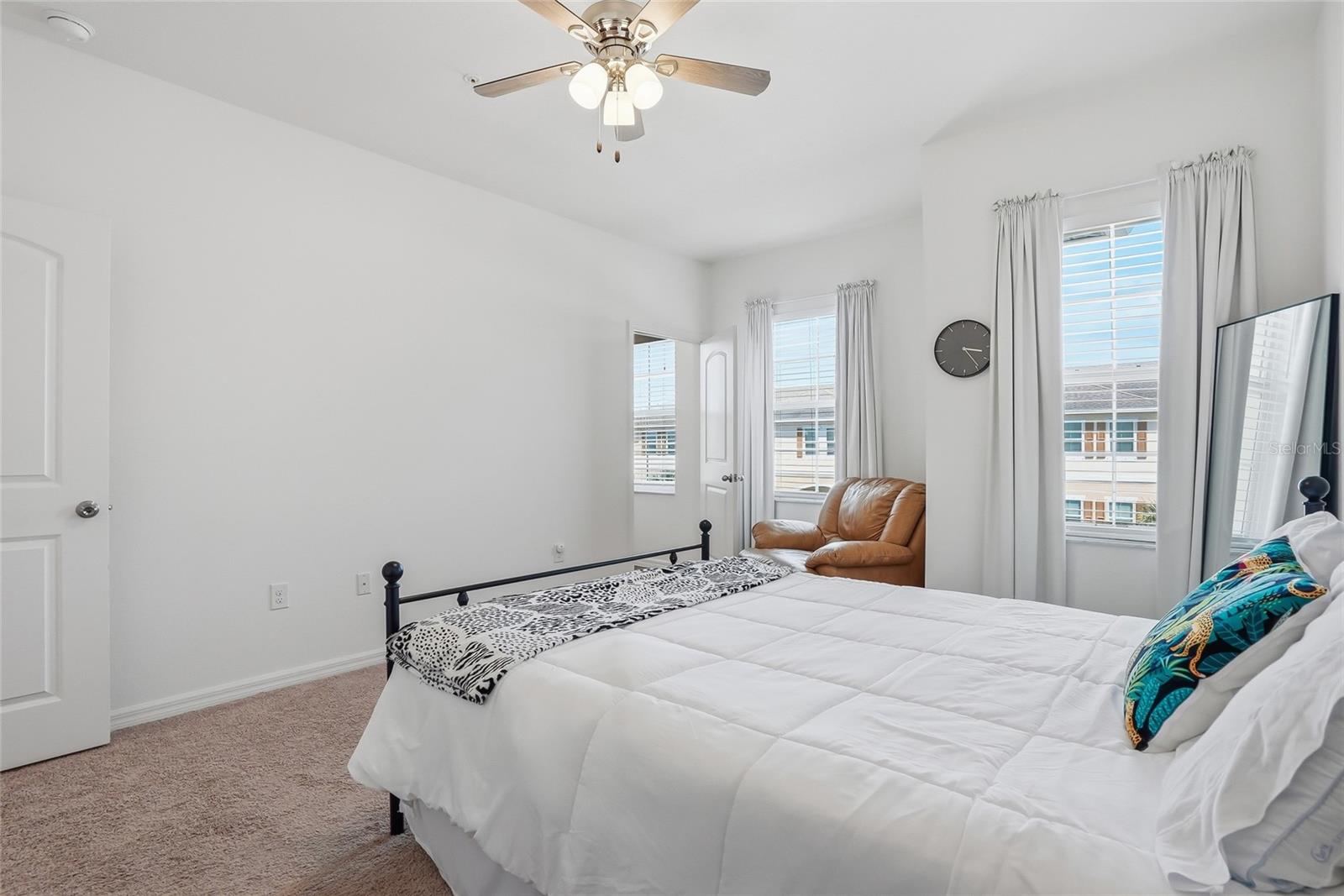 Image 38 of 58 For 5523 Yellowfin Court