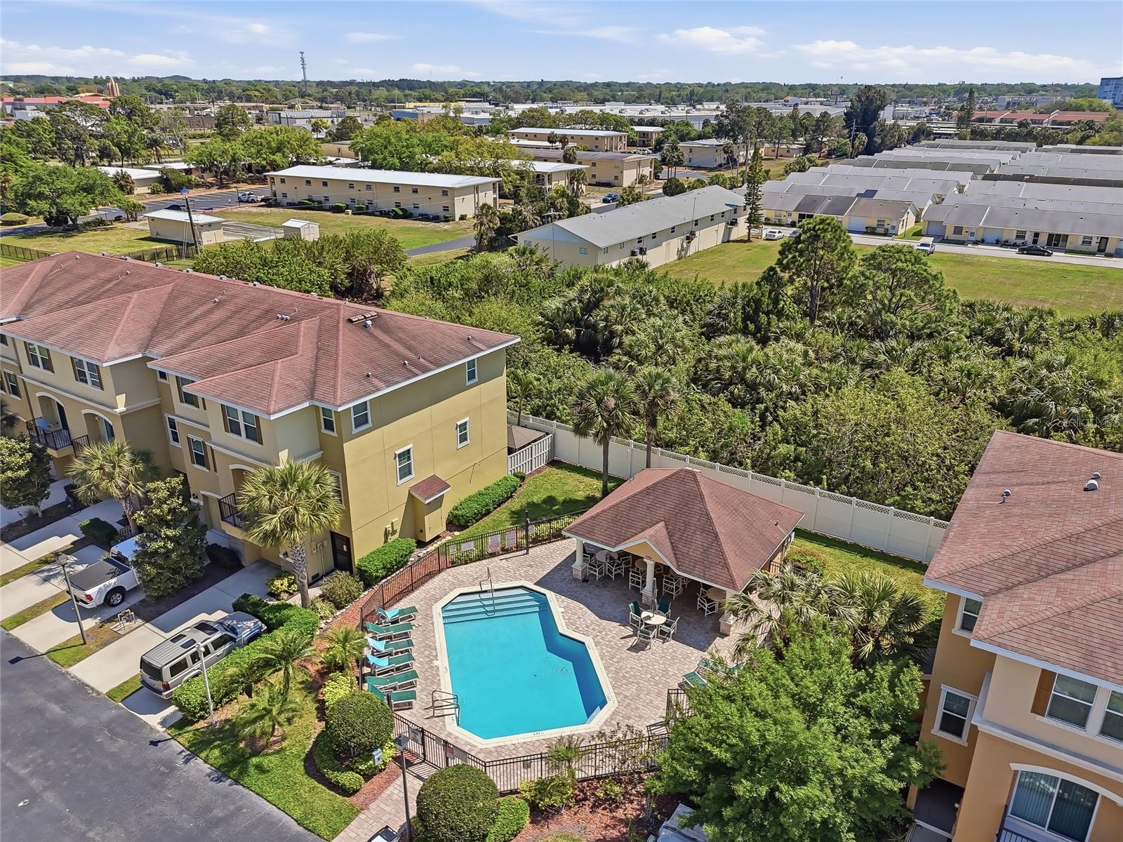 Image 44 of 58 For 5523 Yellowfin Court