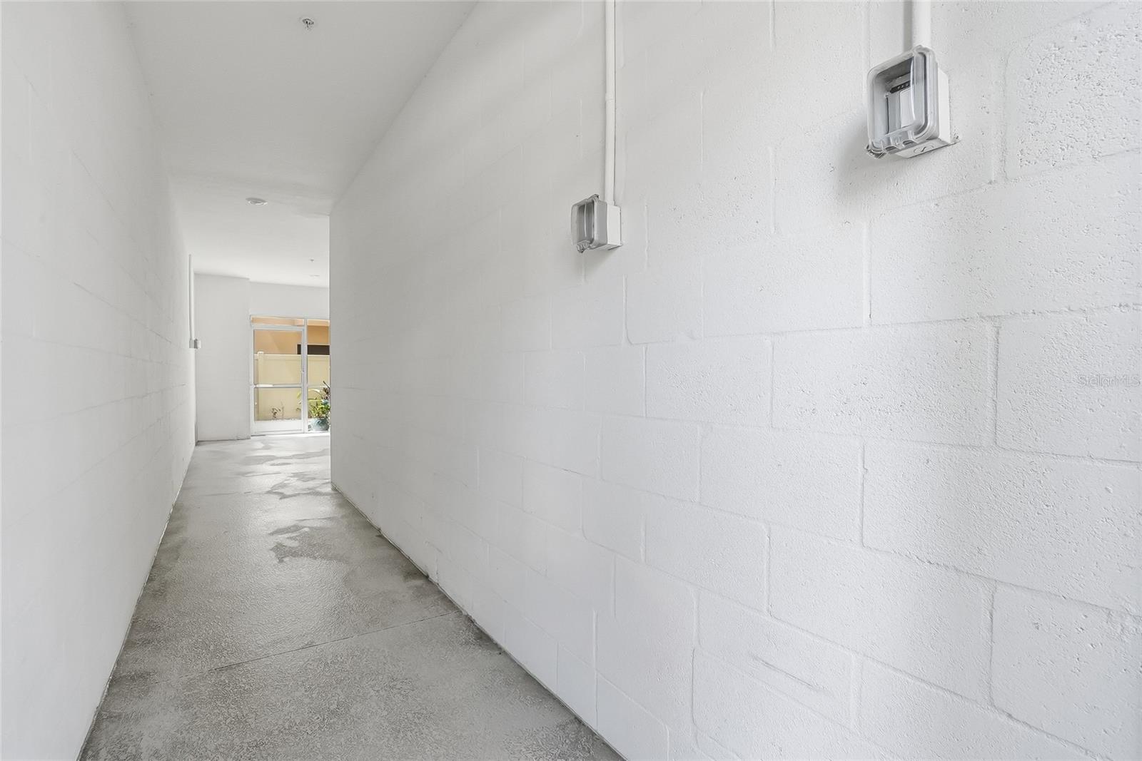 Image 5 of 58 For 5523 Yellowfin Court