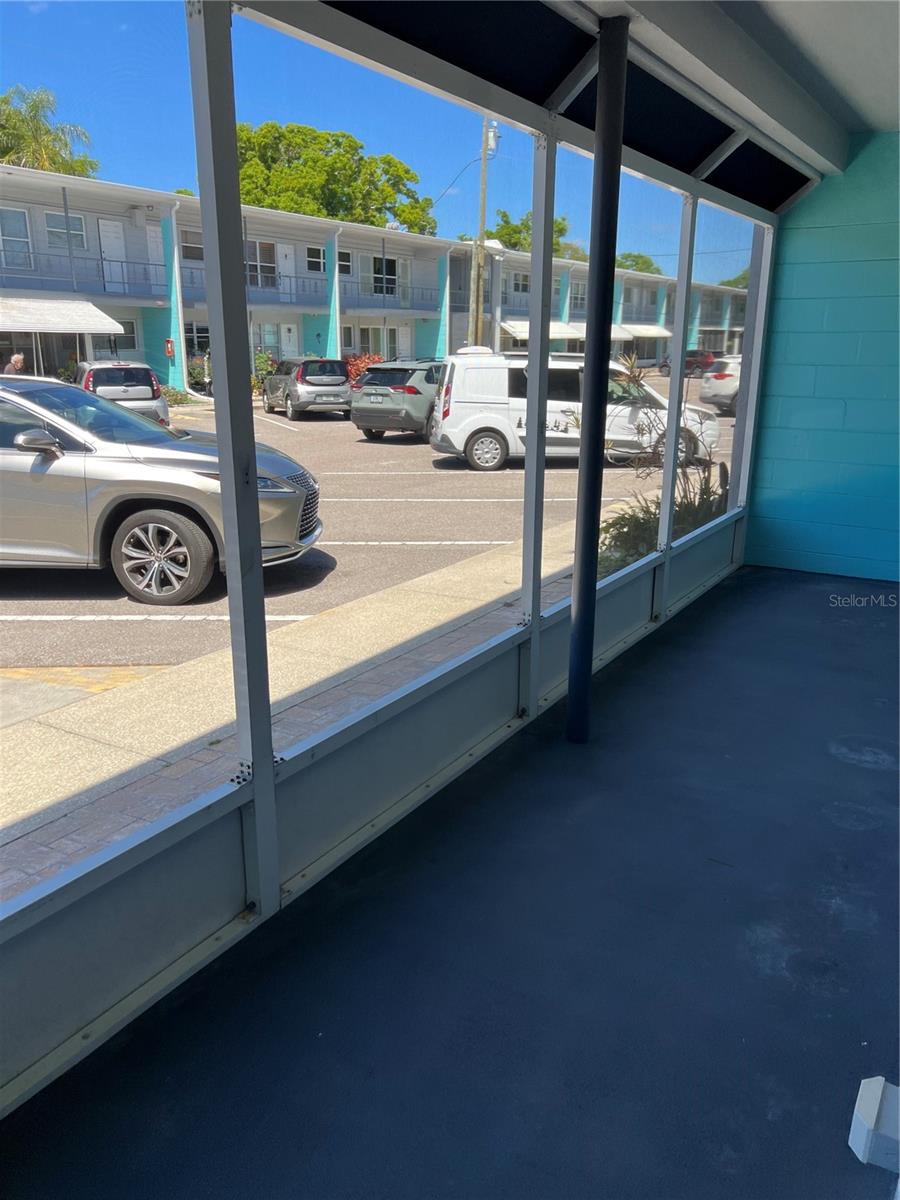 Image 2 of 14 For 4061 55th Way N 942