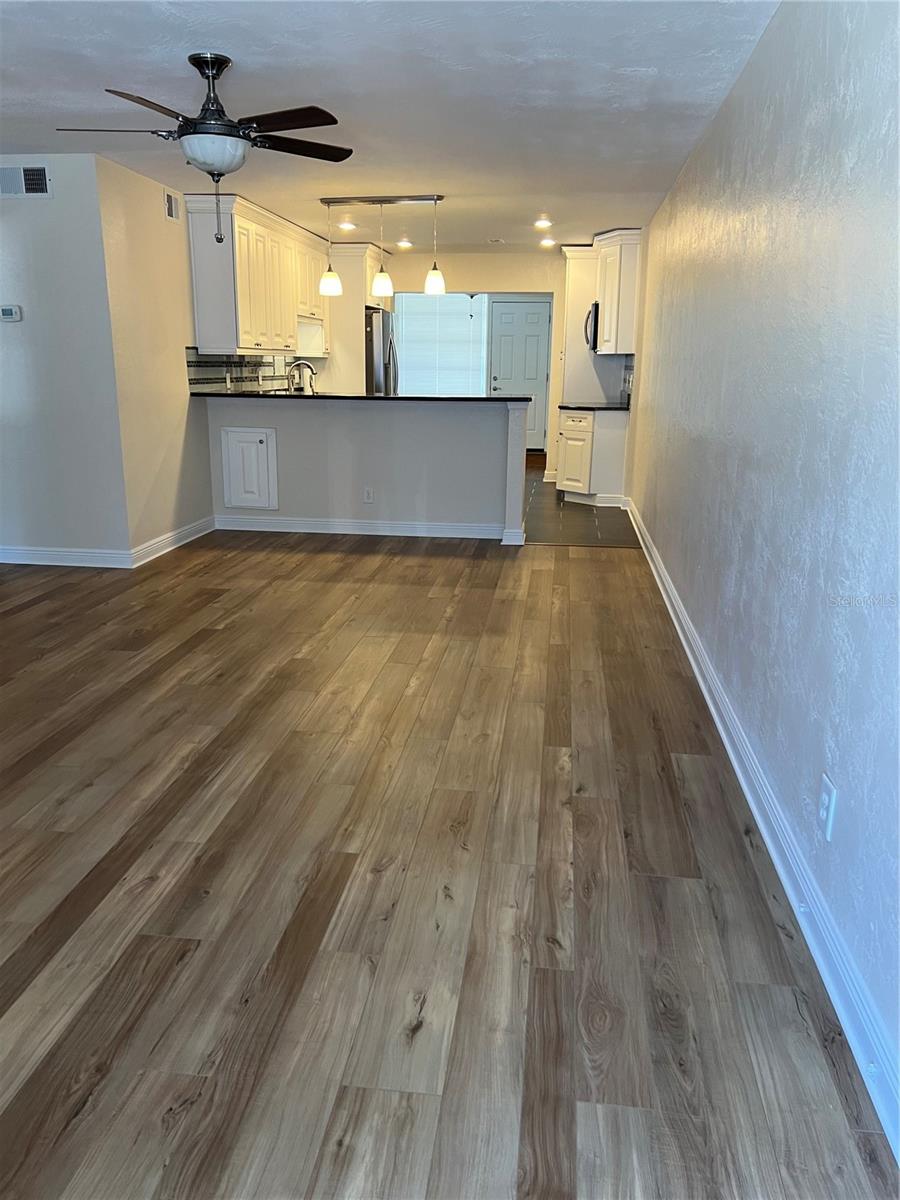 Image 3 of 14 For 4061 55th Way N 942