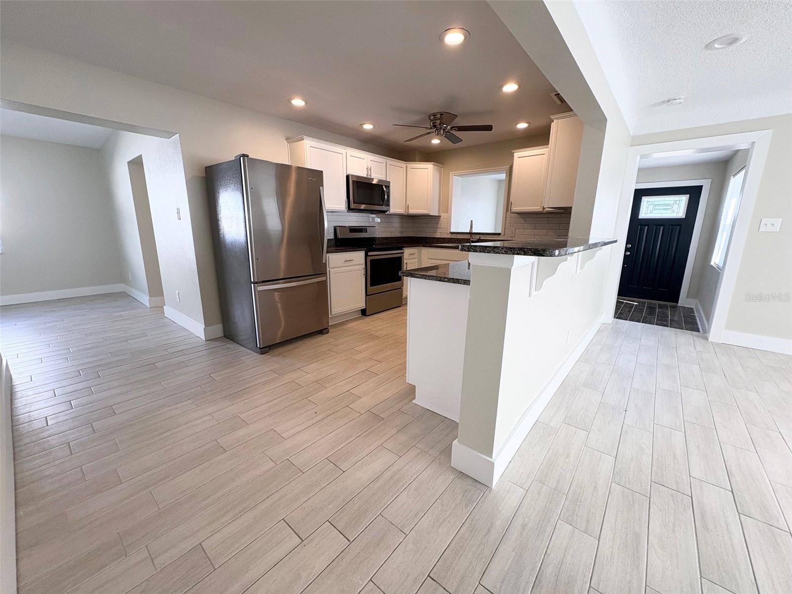 Image 8 of 30 For 736 86th Avenue N