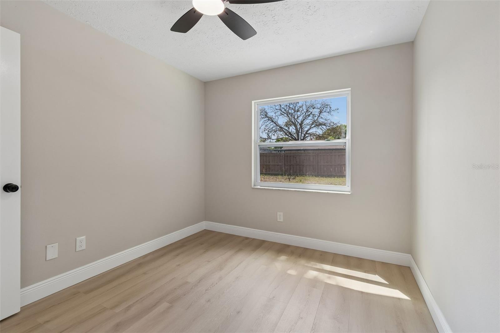 Image 34 of 63 For 5522 Pentail Circle