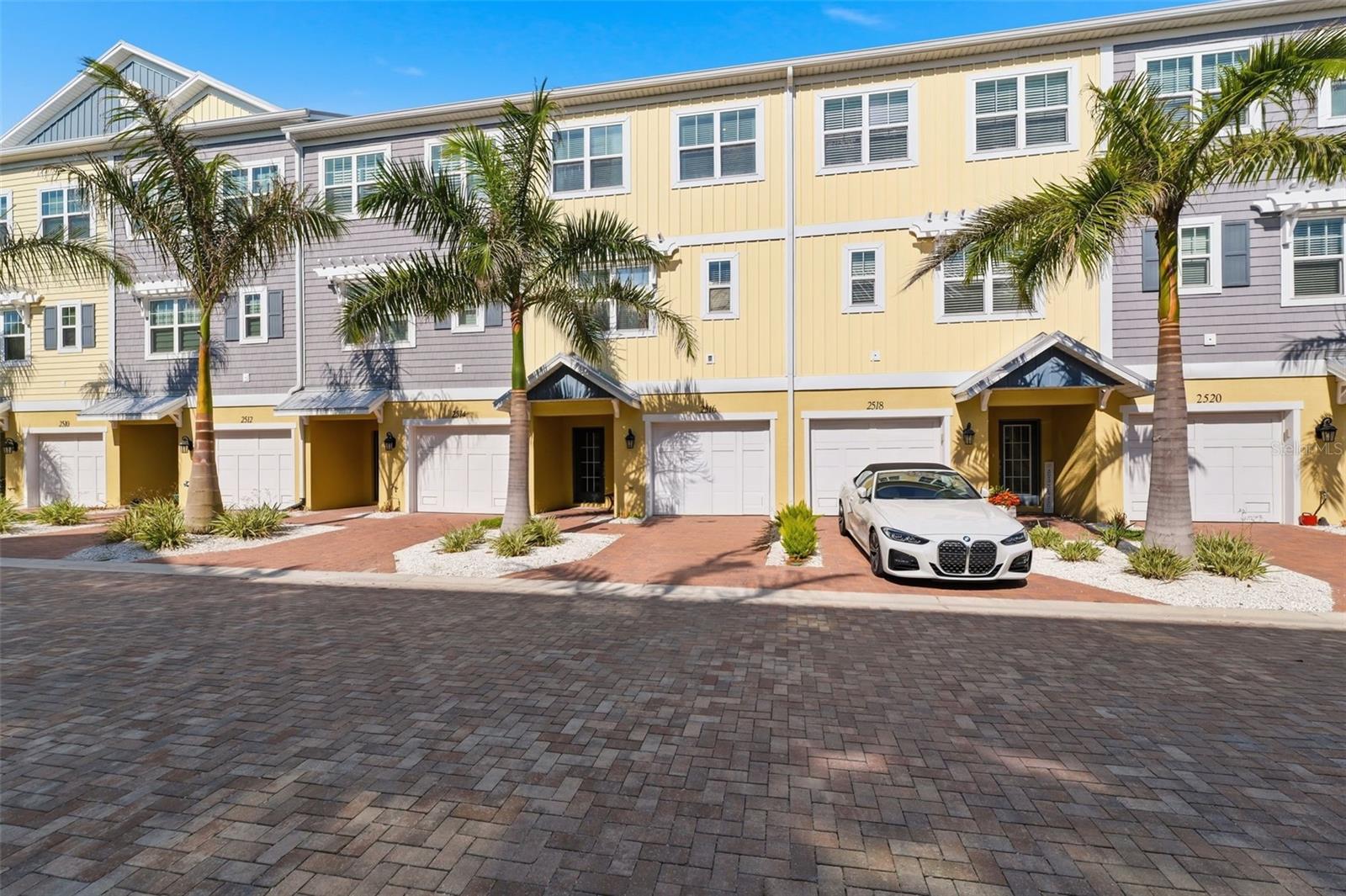 Image 2 of 59 For 2516 Coral Court