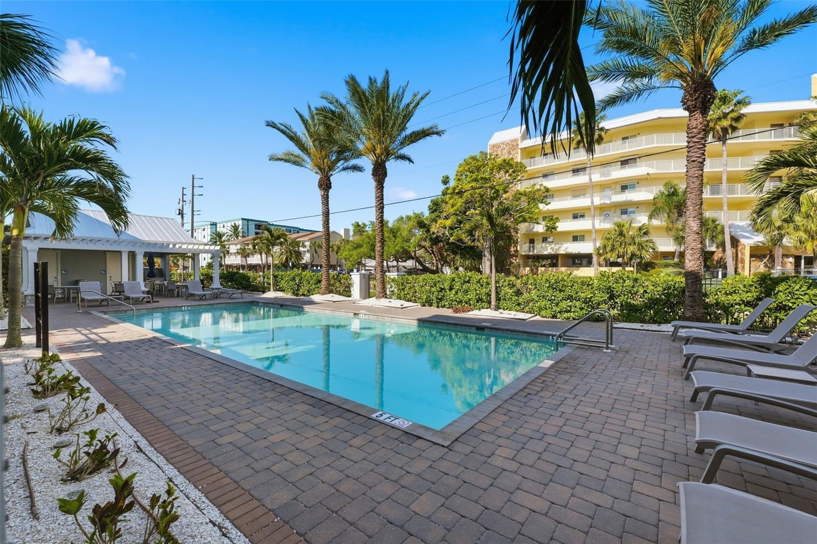 Image 3 of 59 For 2516 Coral Court