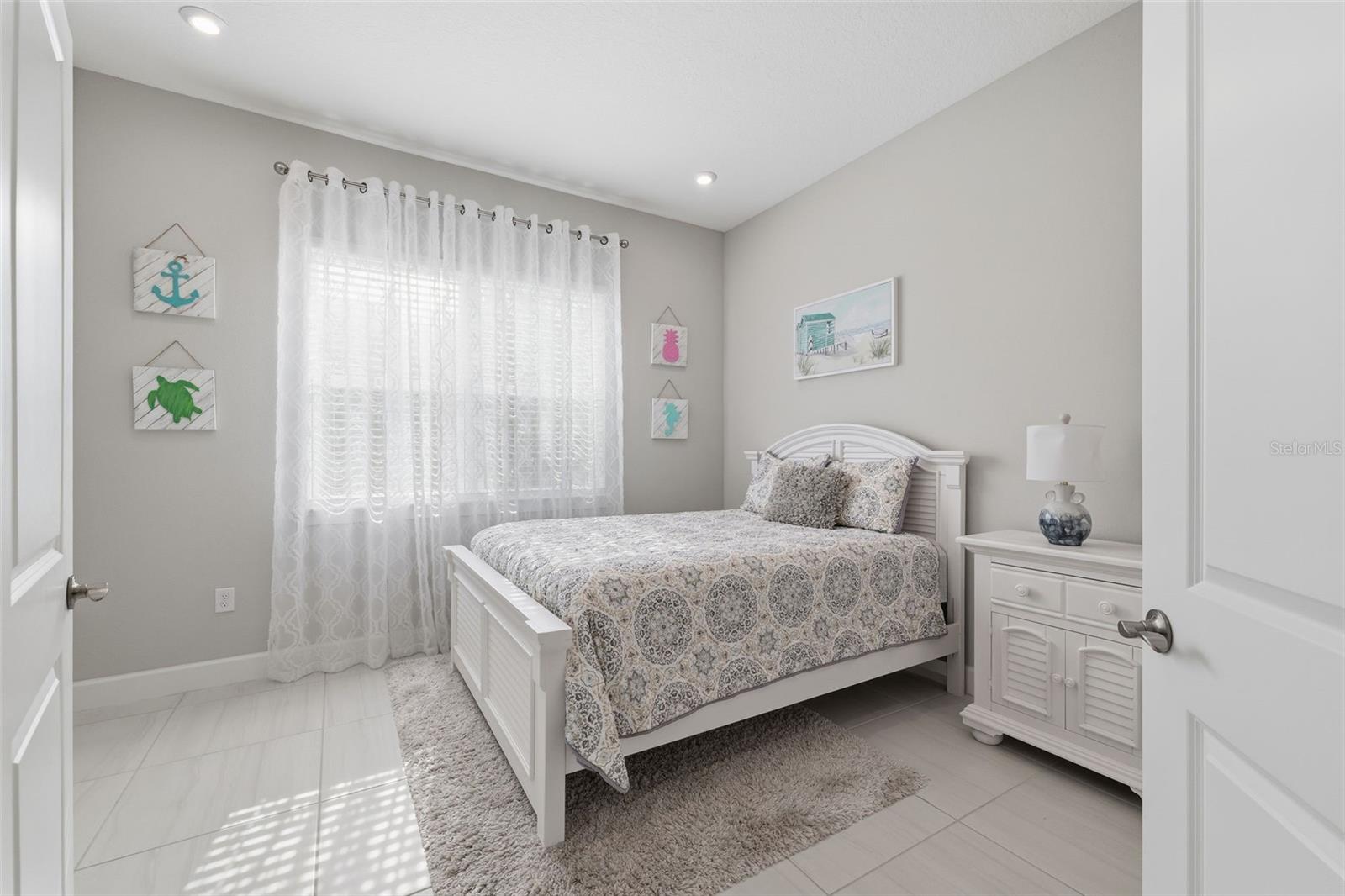 Image 31 of 59 For 2516 Coral Court