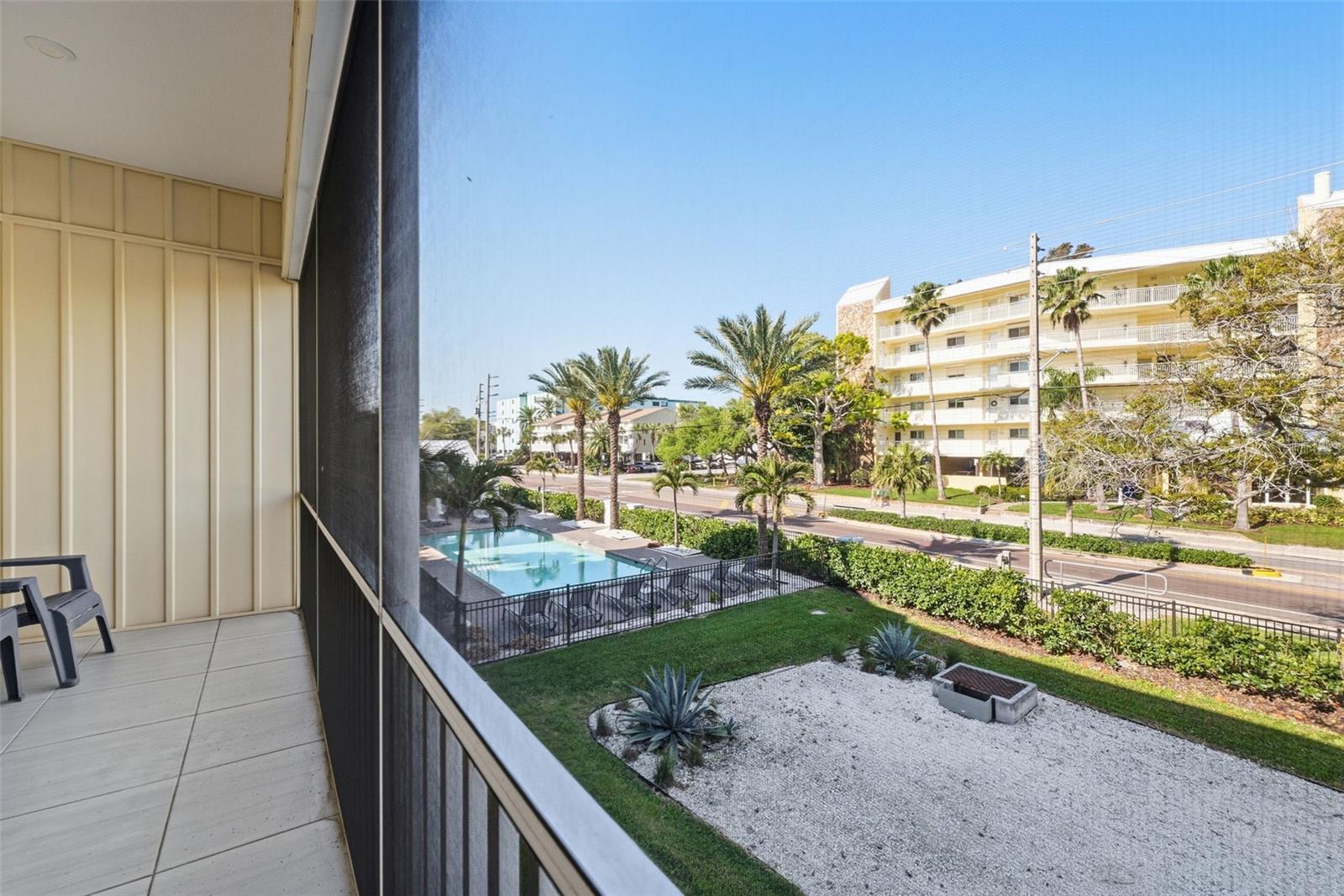 Image 45 of 59 For 2516 Coral Court