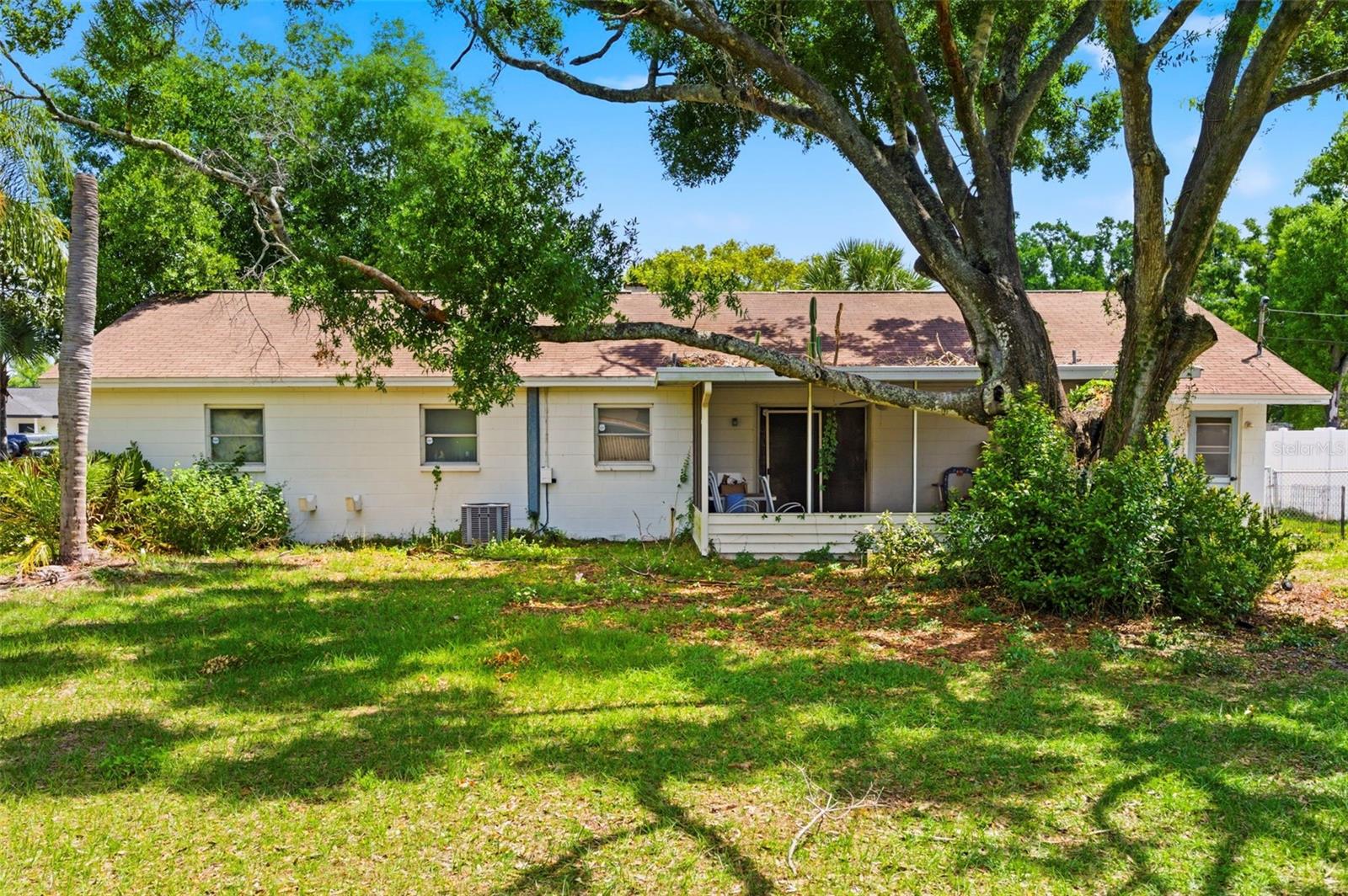 Image 8 of 20 For 517 Terrace Drive