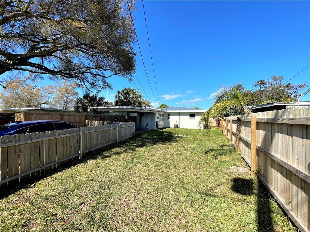 Image 9 of 9 For 2334 38th Avenue N