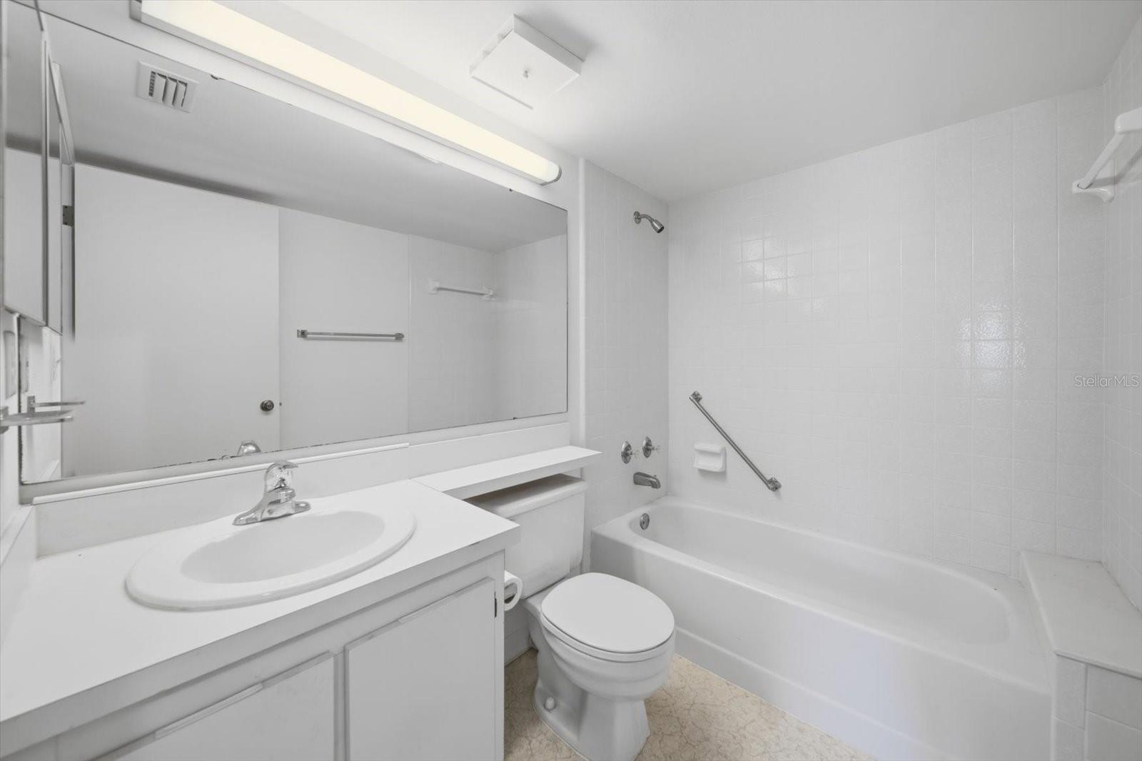 Image 11 of 27 For 1441 Pine Glen Lane E2