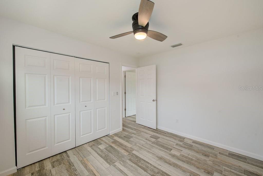 Image 13 of 16 For 2589 Sunny Breeze Avenue B