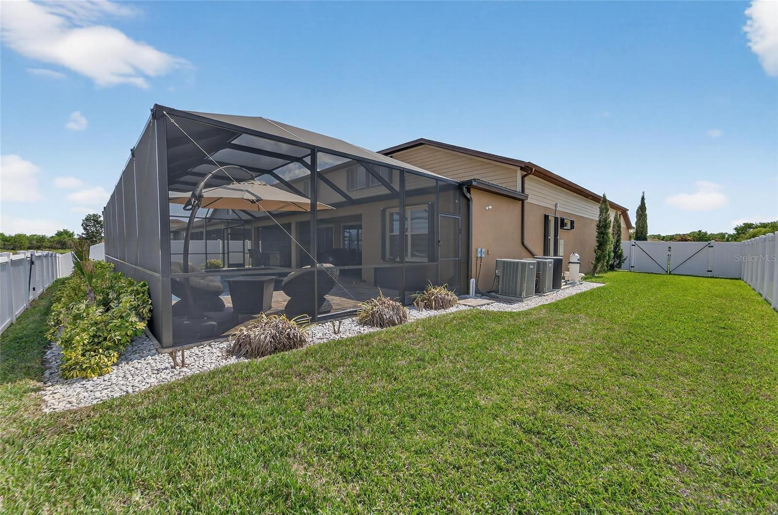 Image 19 of 98 For 13816 Galway Sand Road