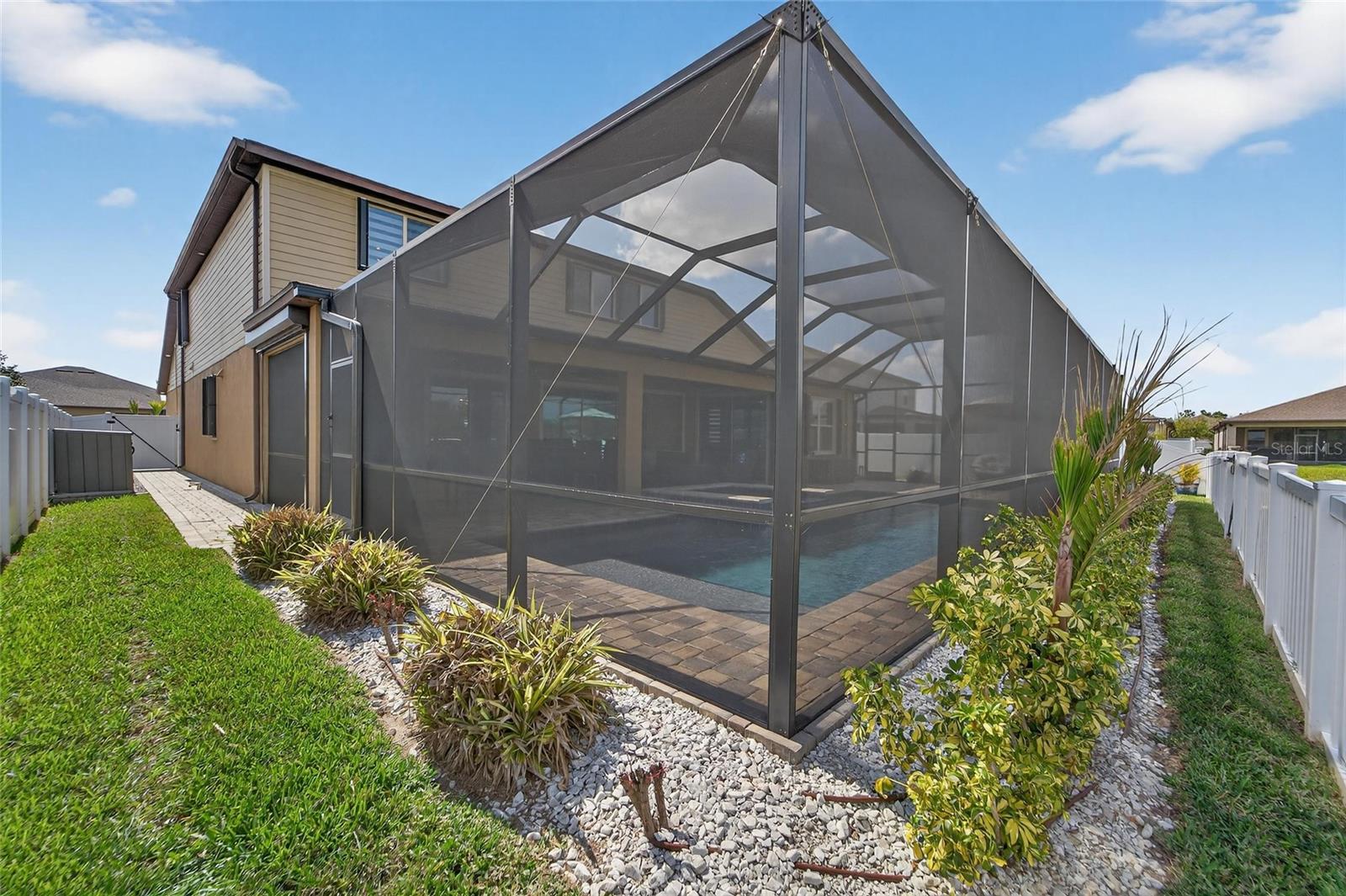 Image 21 of 98 For 13816 Galway Sand Road