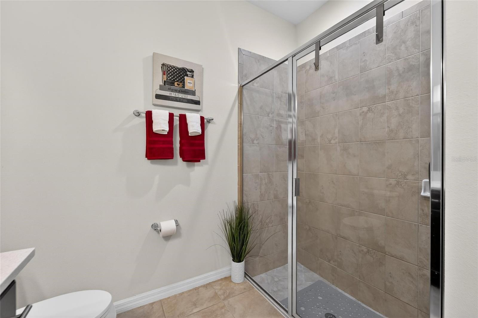 Image 41 of 98 For 13816 Galway Sand Road