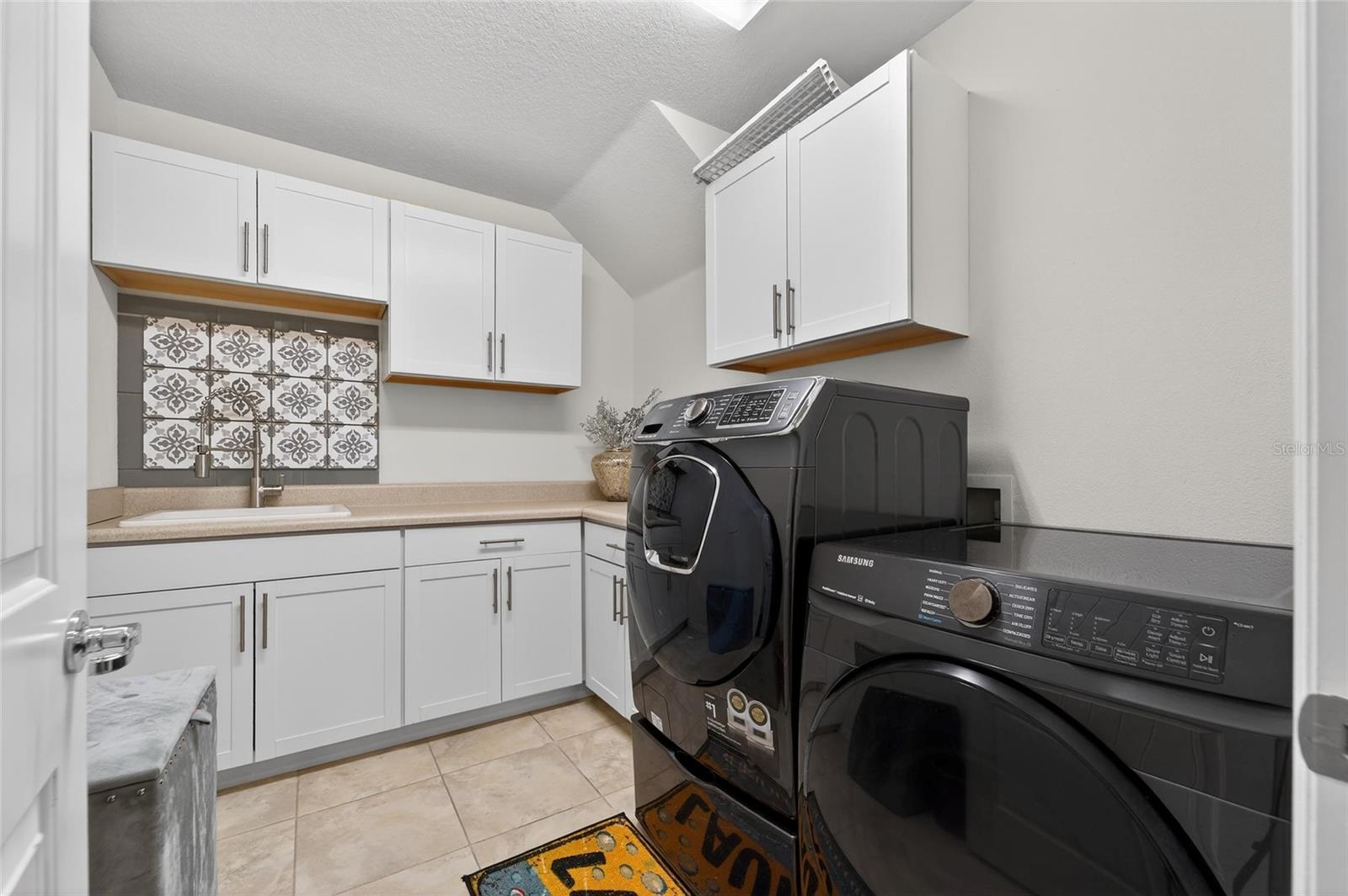 Image 66 of 98 For 13816 Galway Sand Road