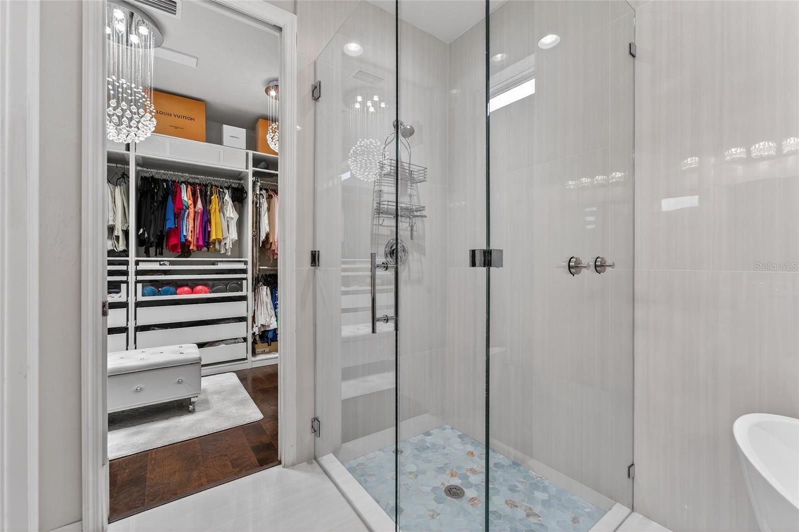 Image 72 of 98 For 13816 Galway Sand Road