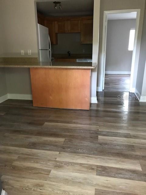 Image 4 of 13 For 3914 Neptune Street 30