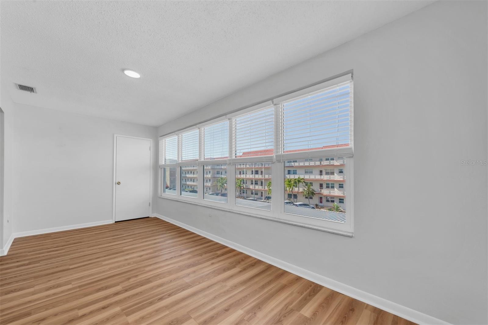 Image 10 of 43 For 3128 59th Street S 303