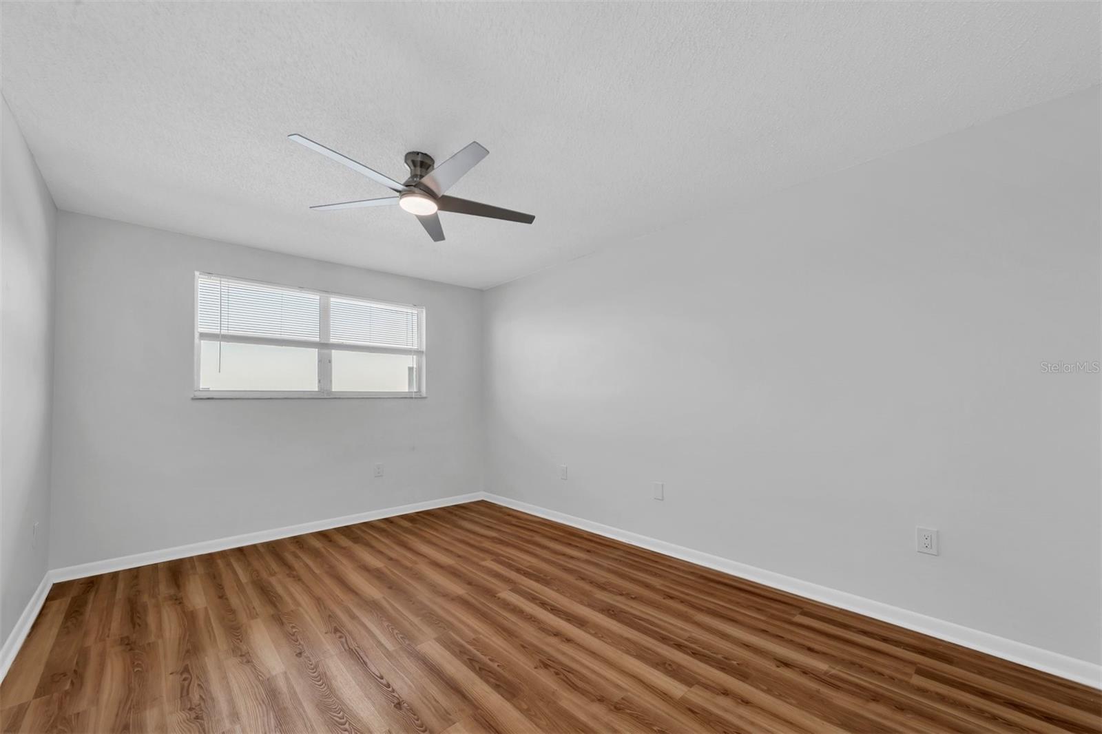 Image 16 of 43 For 3128 59th Street S 303